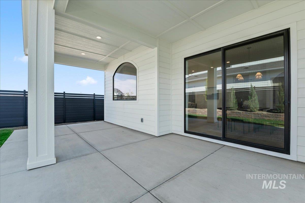 7326 W Runner Stone St, Eagle, Idaho 83616, 5 Bedrooms, 4.5 Bathrooms, Residential For Sale, Price $1,260,000, 98973686