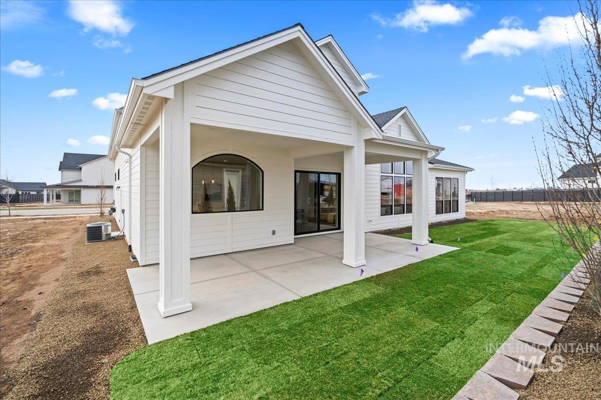 7326 W Runner Stone St, Eagle, Idaho 83616, 5 Bedrooms, 4.5 Bathrooms, Residential For Sale, Price $1,260,000,MLS 98973686