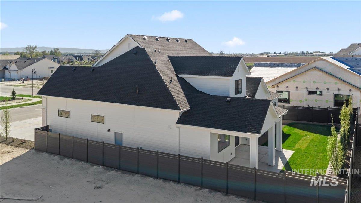 7326 W Runner Stone St, Eagle, Idaho 83616, 5 Bedrooms, 4.5 Bathrooms, Residential For Sale, Price $1,260,000, 98973686