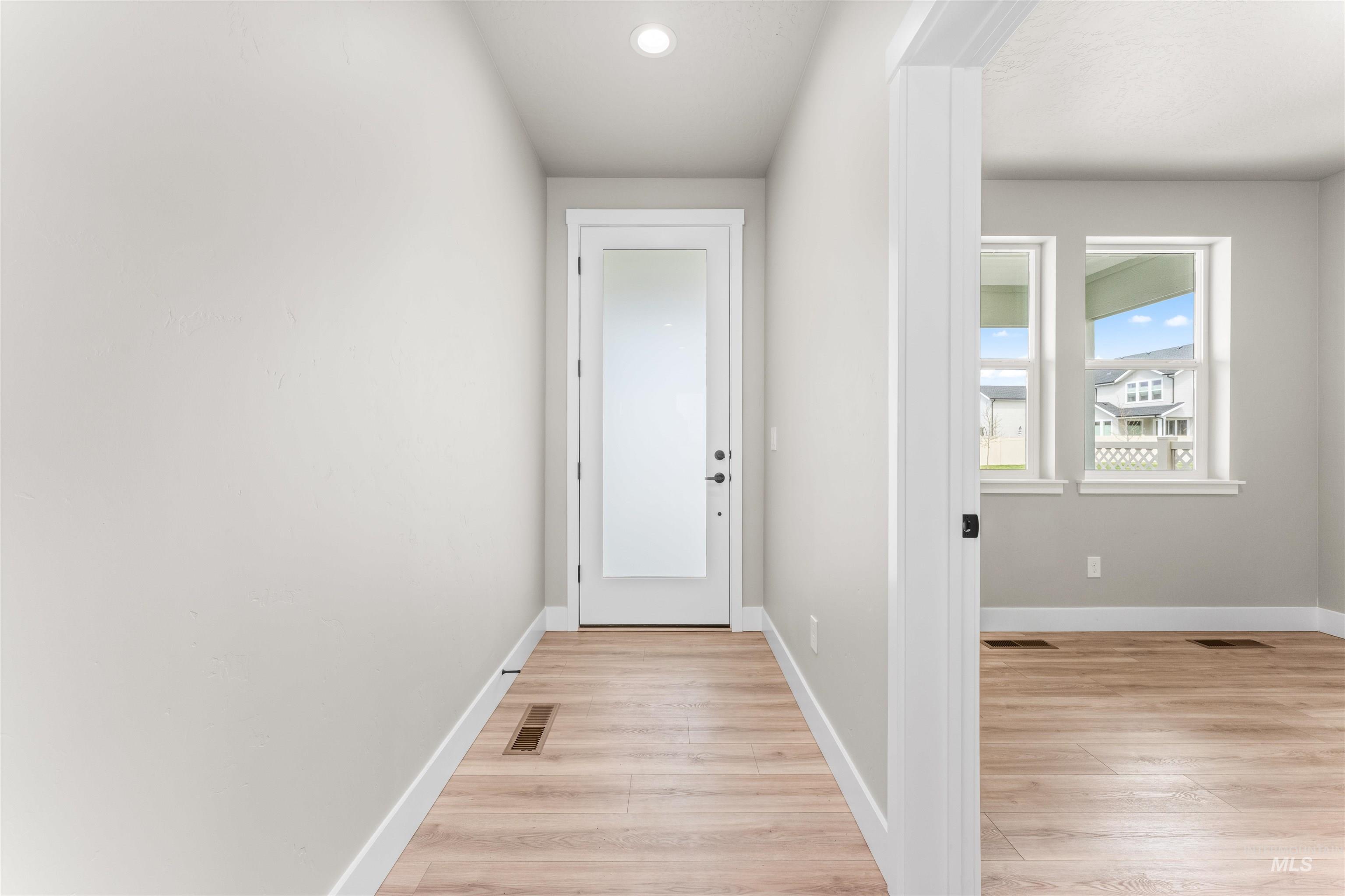 2829 Warlander, Meridian, Idaho 83642, 5 Bedrooms, 2.5 Bathrooms, Residential For Sale, Price $659,900, 98973690