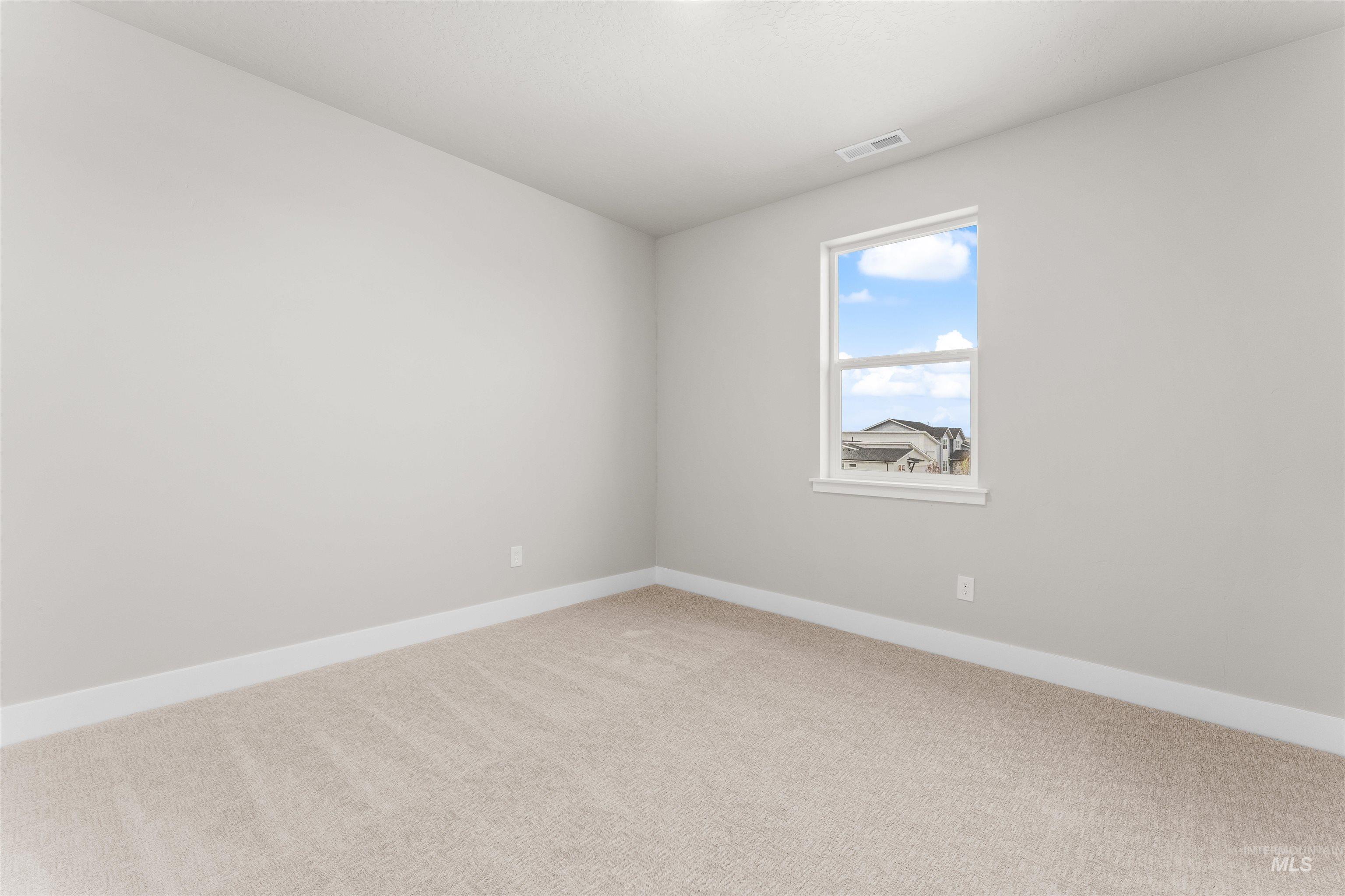 2829 Warlander, Meridian, Idaho 83642, 5 Bedrooms, 2.5 Bathrooms, Residential For Sale, Price $659,900, 98973690