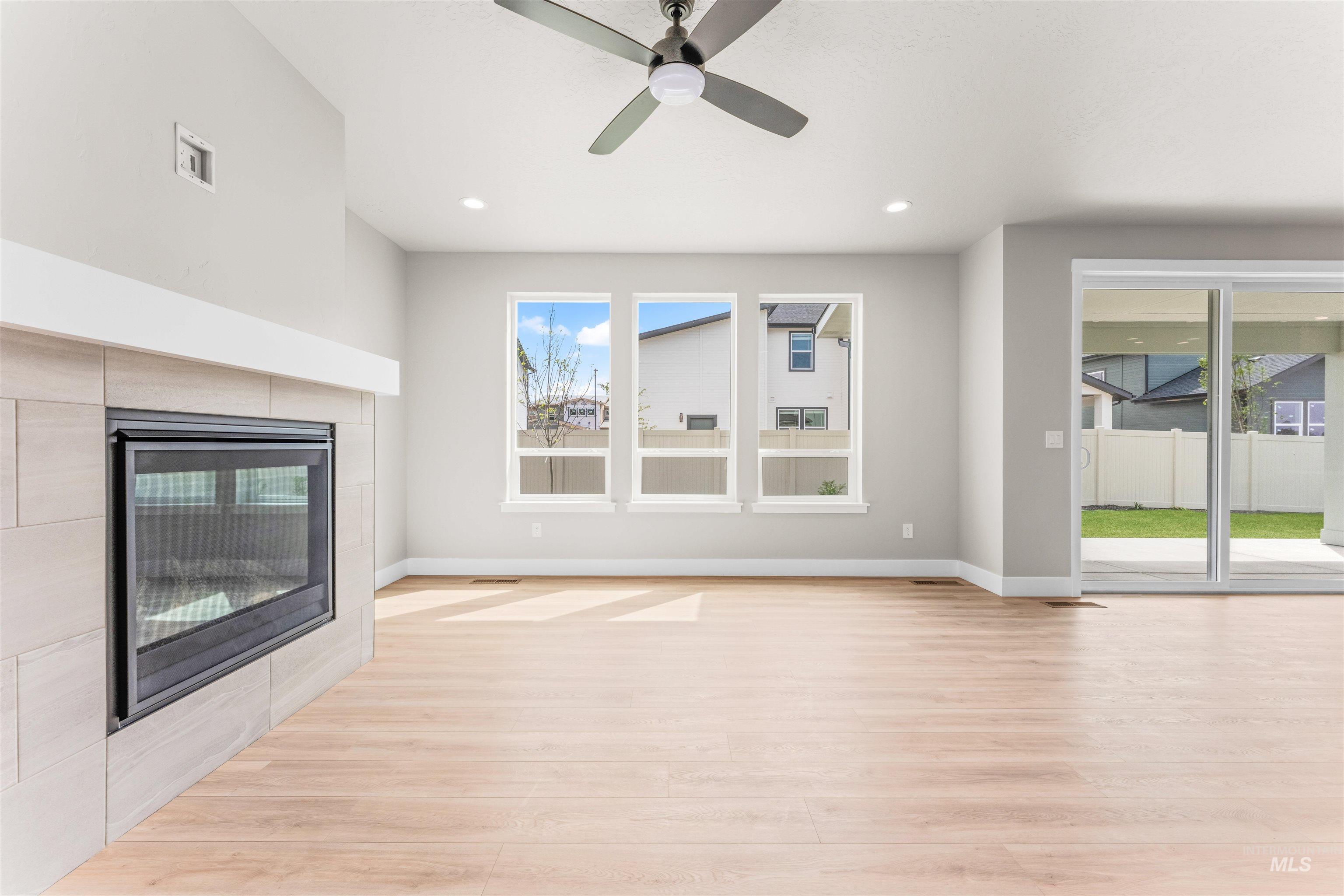 2829 Warlander, Meridian, Idaho 83642, 5 Bedrooms, 2.5 Bathrooms, Residential For Sale, Price $659,900, 98973690