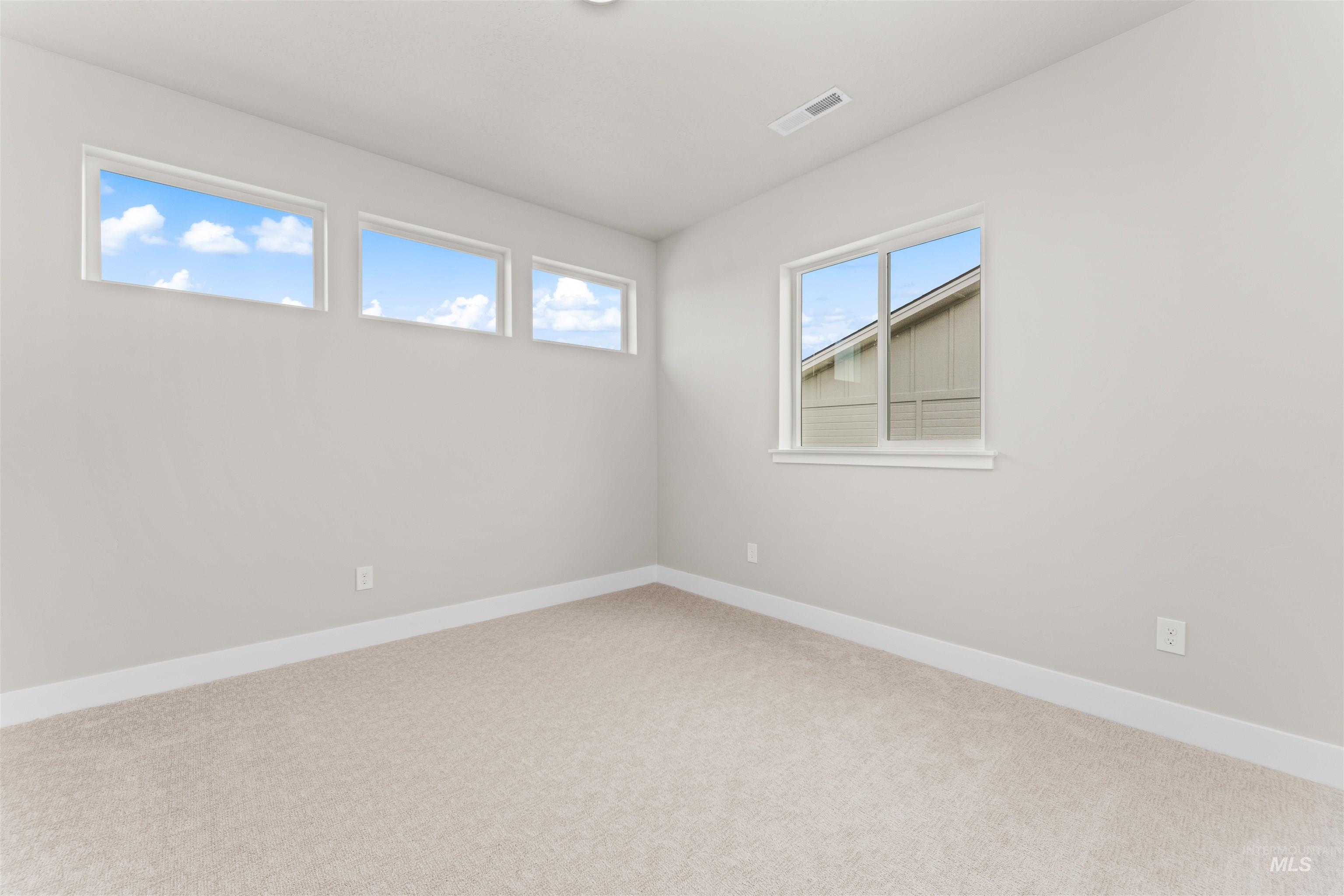 2829 Warlander, Meridian, Idaho 83642, 5 Bedrooms, 2.5 Bathrooms, Residential For Sale, Price $659,900, 98973690