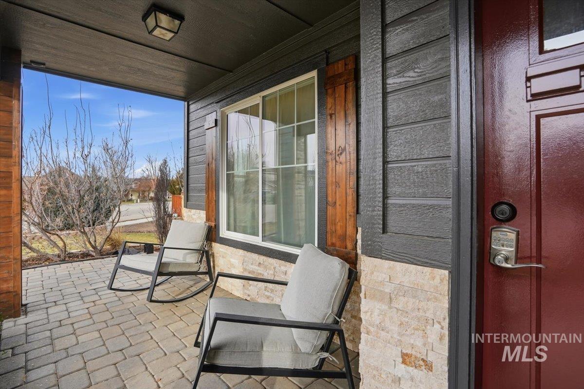 1430 NE Urwin, Mountain Home, Idaho 83647, 5 Bedrooms, 2.5 Bathrooms, Residential For Sale, Price $549,000,MLS 98973693