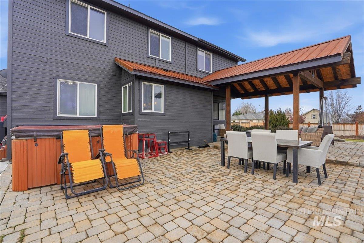 1430 NE Urwin, Mountain Home, Idaho 83647, 5 Bedrooms, 2.5 Bathrooms, Residential For Sale, Price $549,000,MLS 98973693