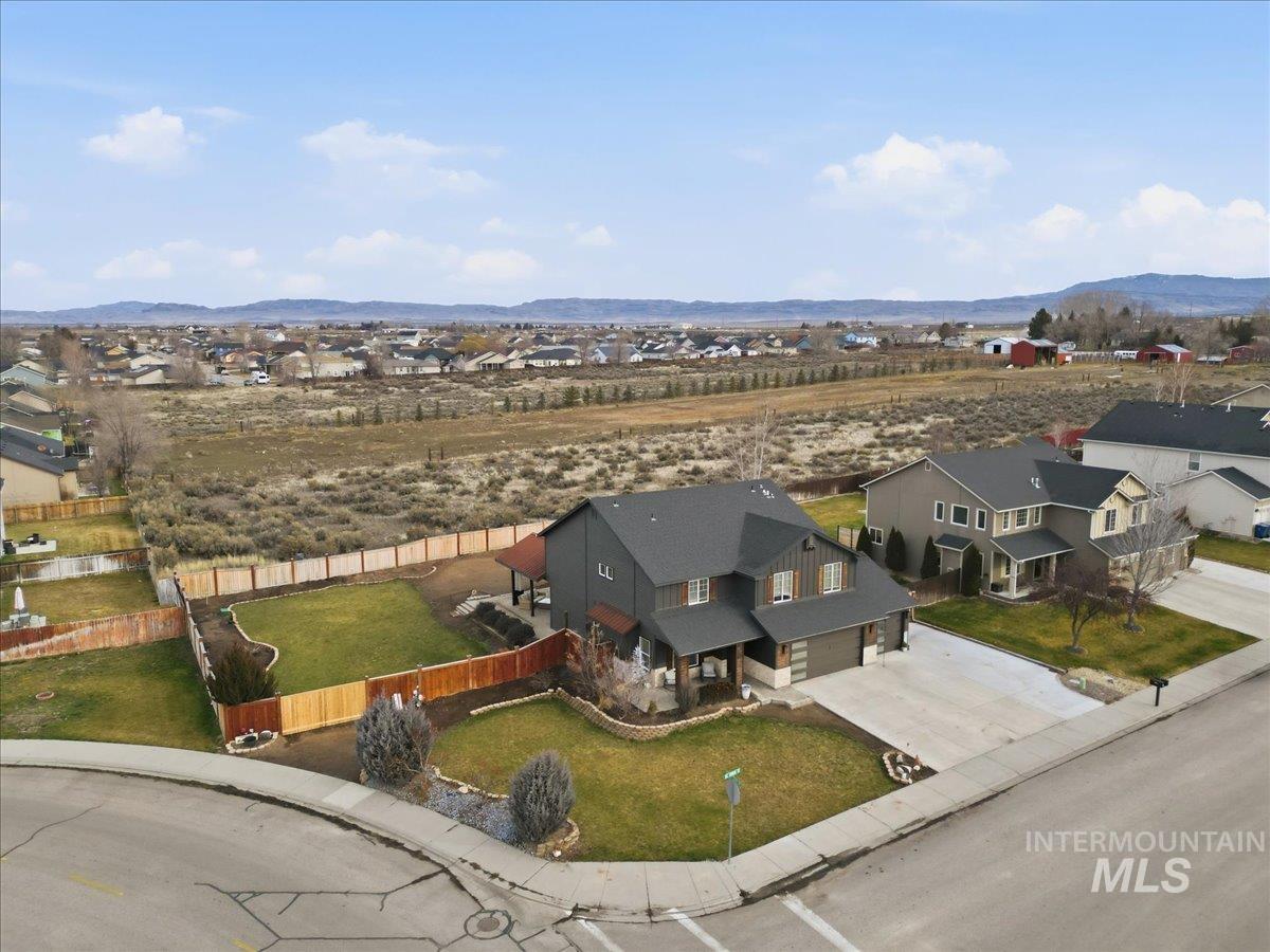 1430 NE Urwin, Mountain Home, Idaho 83647, 5 Bedrooms, 2.5 Bathrooms, Residential For Sale, Price $549,000,MLS 98973693