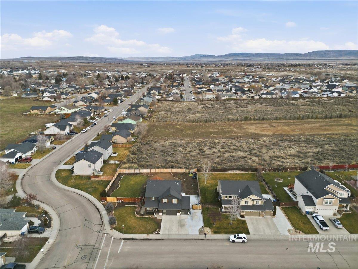 1430 NE Urwin, Mountain Home, Idaho 83647, 5 Bedrooms, 2.5 Bathrooms, Residential For Sale, Price $549,000,MLS 98973693