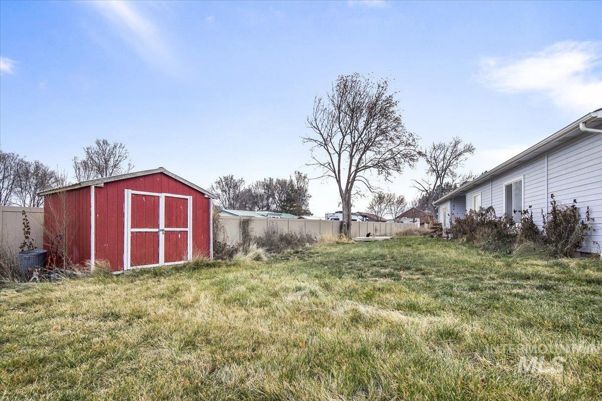 3610 S Robinson Blvd, Nampa, Idaho 83686, 3 Bedrooms, 2 Bathrooms, Residential For Sale, Price $525,000,MLS 98973697