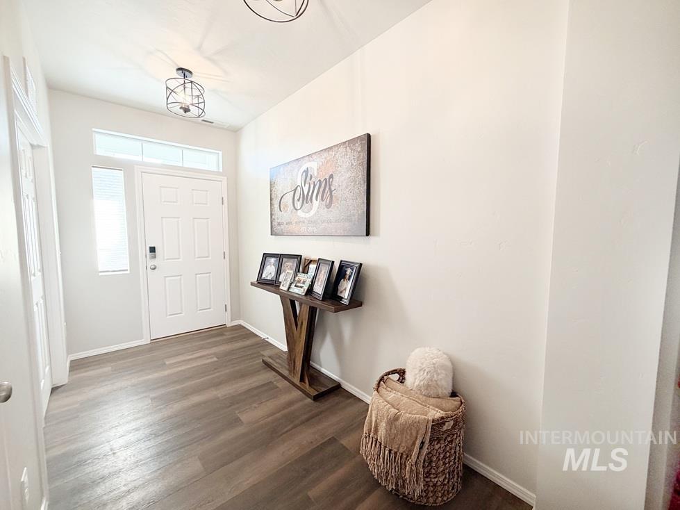 13694 Oliver Street, Caldwell, Idaho 83607, 4 Bedrooms, 2 Bathrooms, Residential For Sale, Price $459,900,MLS 98973698