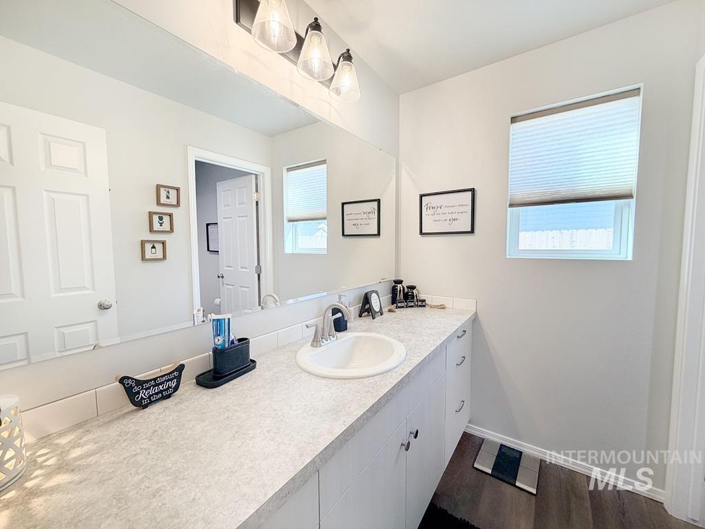 13694 Oliver Street, Caldwell, Idaho 83607, 4 Bedrooms, 2 Bathrooms, Residential For Sale, Price $459,900, 98973698