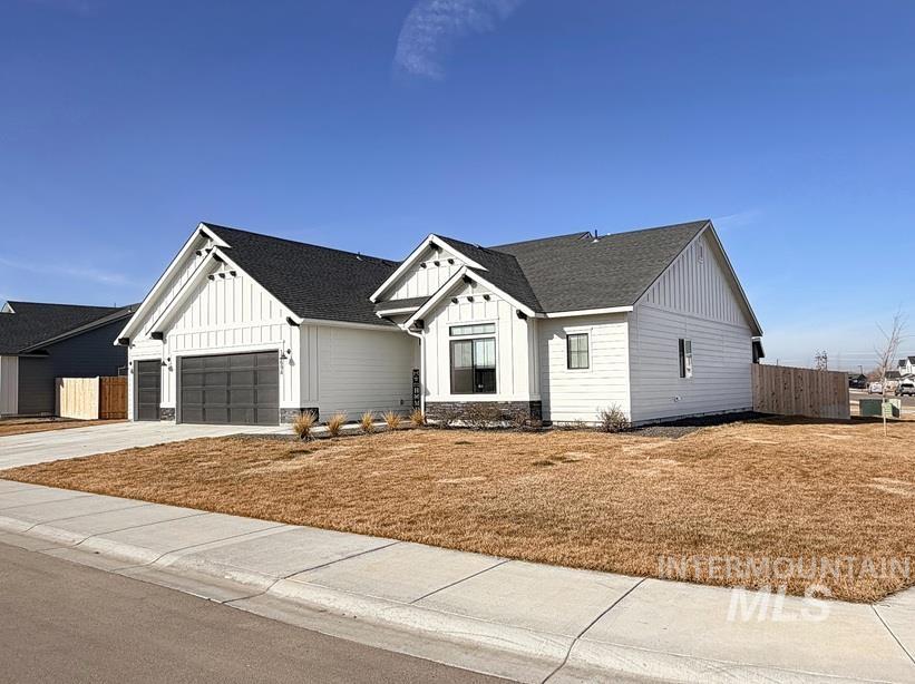 13694 Oliver Street, Caldwell, Idaho 83607, 4 Bedrooms, 2 Bathrooms, Residential For Sale, Price $459,900,MLS 98973698
