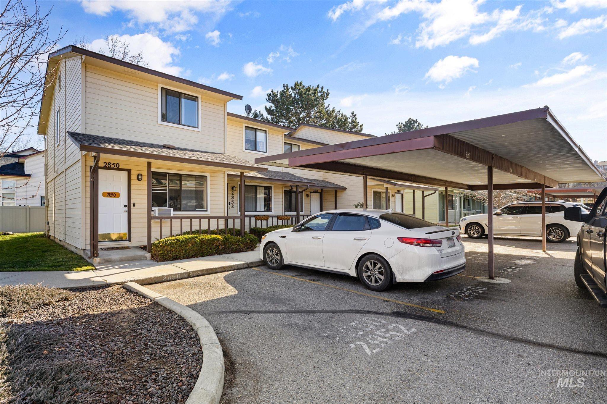 2850 S Abbs Lane, Boise, Idaho 83705, 2 Bedrooms, 1.5 Bathrooms, Residential For Sale, Price $274,990,MLS 98973701