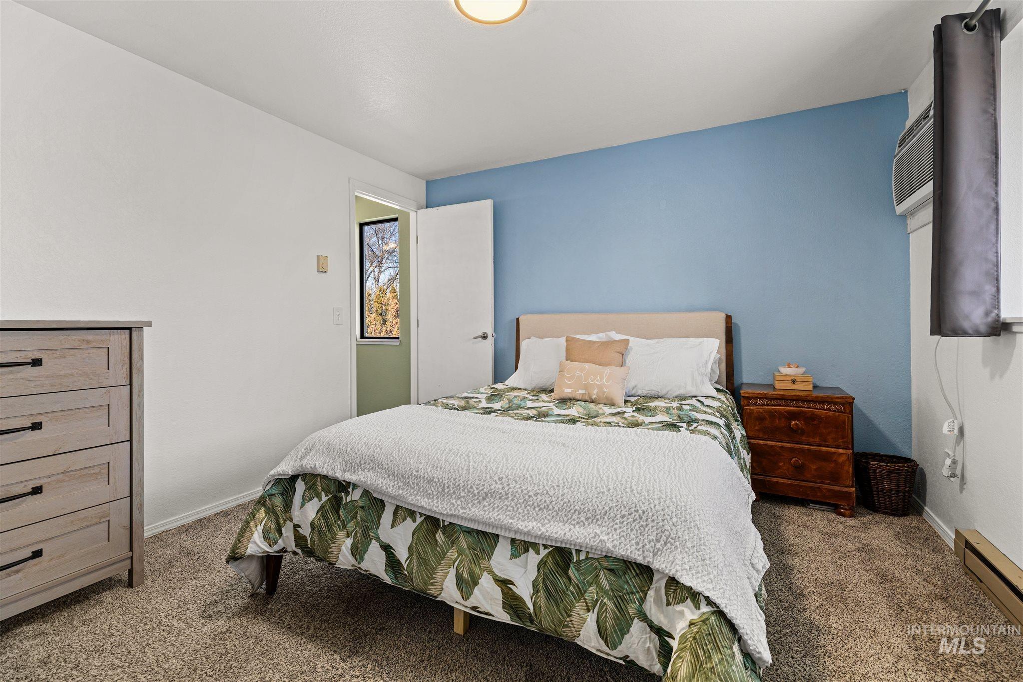 2850 S Abbs Lane, Boise, Idaho 83705, 2 Bedrooms, 1.5 Bathrooms, Residential For Sale, Price $274,990,MLS 98973701