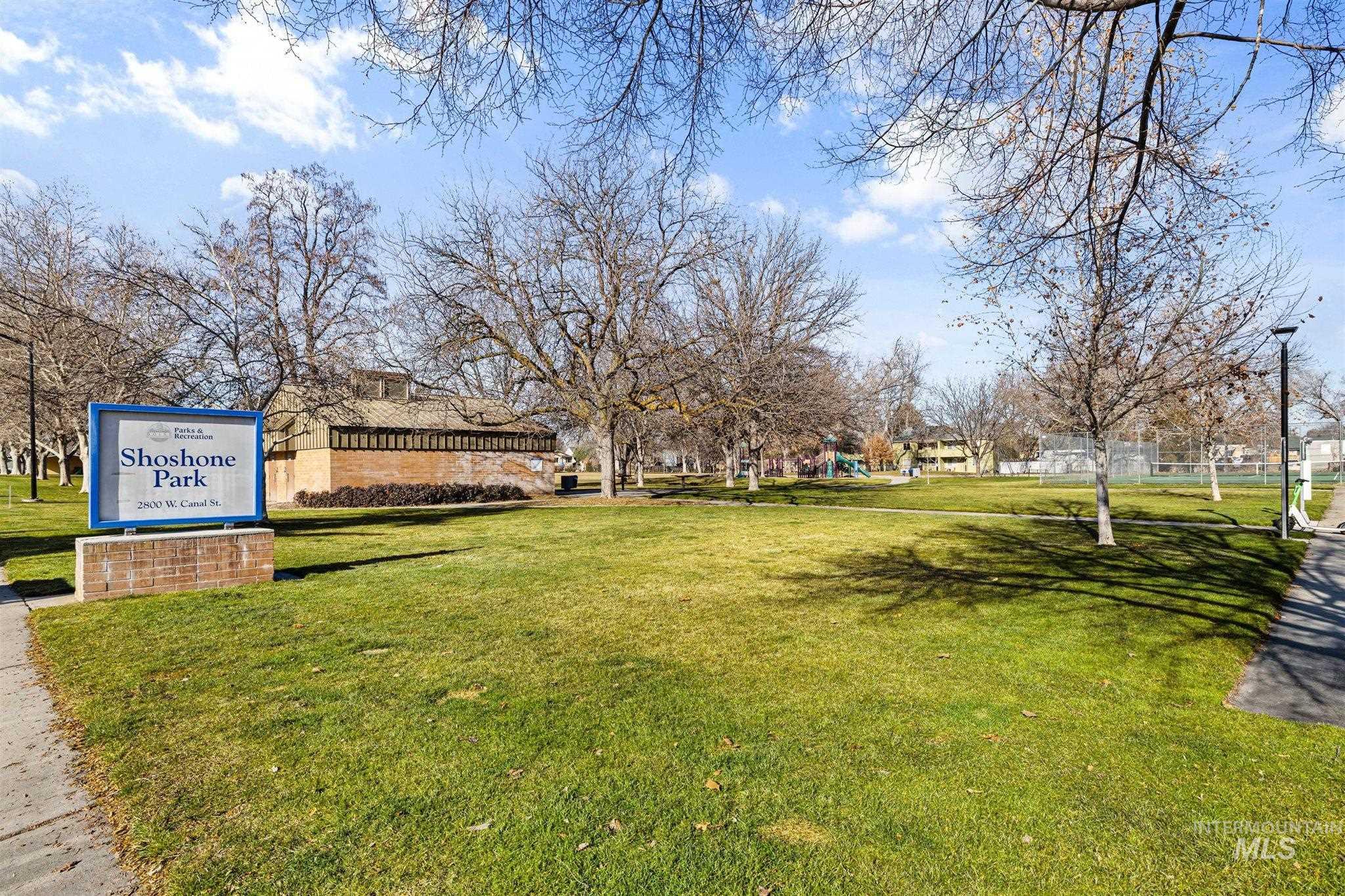 2850 S Abbs Lane, Boise, Idaho 83705, 2 Bedrooms, 1.5 Bathrooms, Residential For Sale, Price $274,990,MLS 98973701