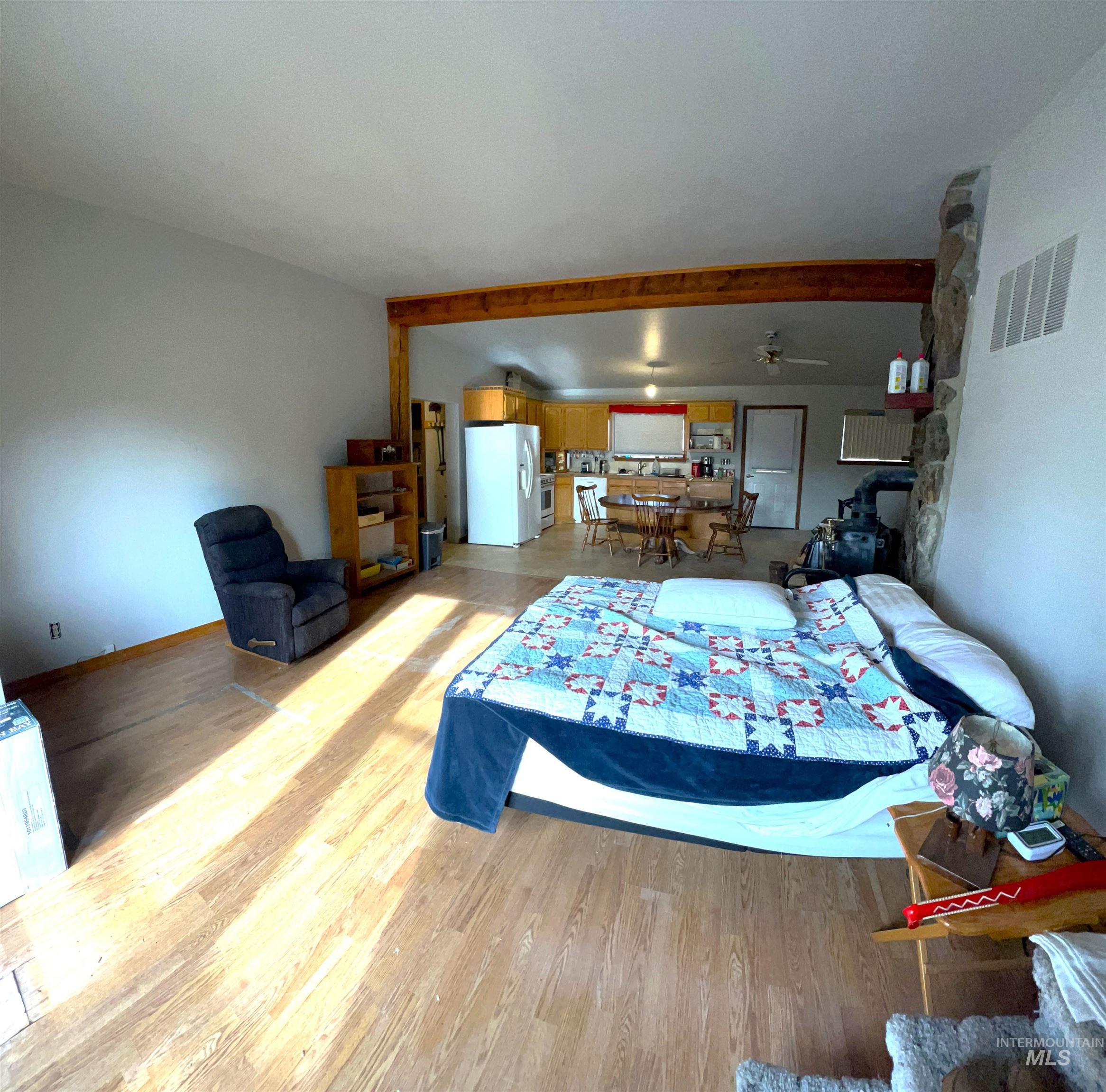 510 E Main St., Craigmont, Idaho 83523, 2 Bedrooms, 2 Bathrooms, Residential For Sale, Price $325,000,MLS 98973703