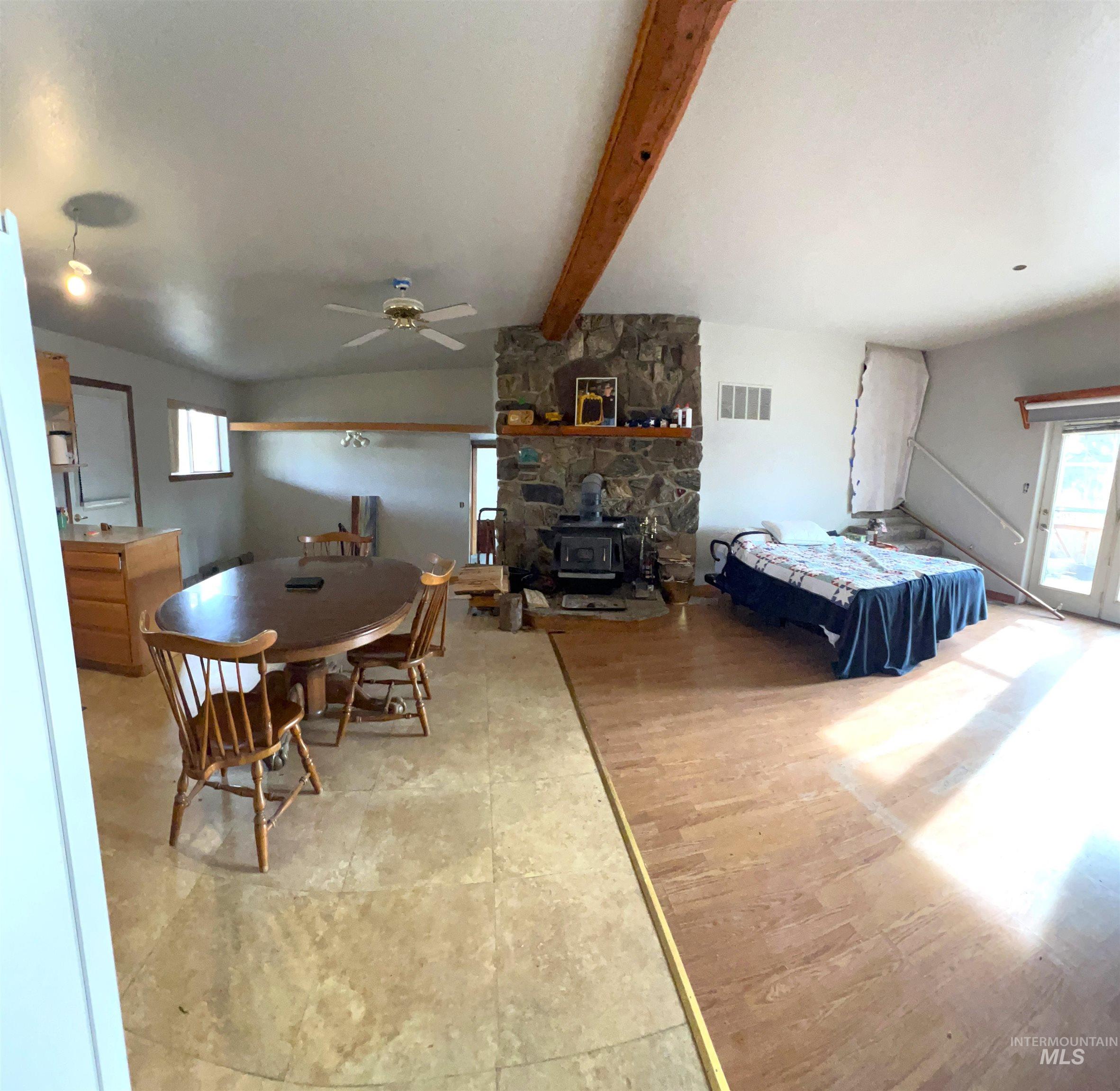 510 E Main St., Craigmont, Idaho 83523, 2 Bedrooms, 2 Bathrooms, Residential For Sale, Price $325,000,MLS 98973703