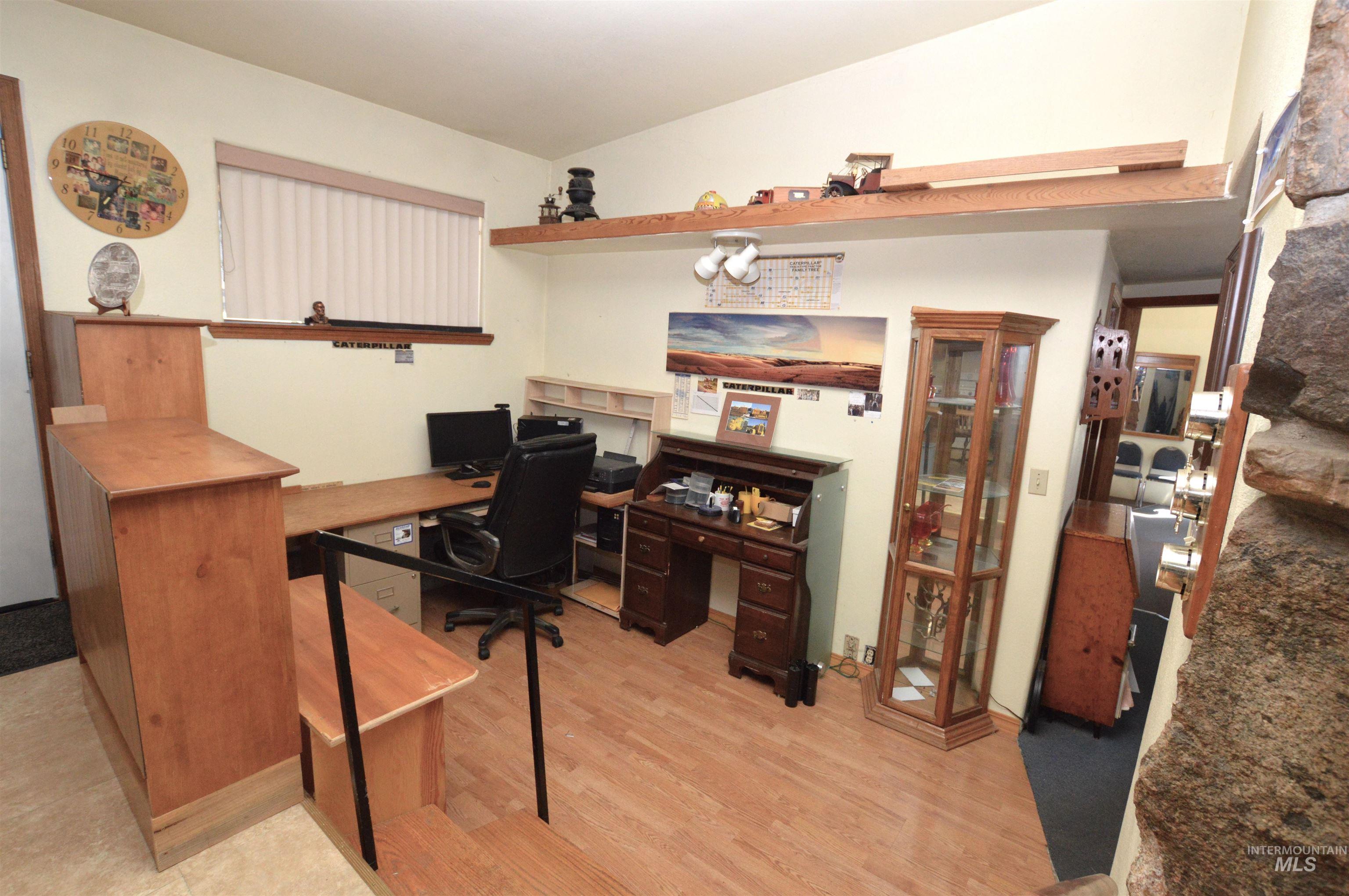 510 E Main St., Craigmont, Idaho 83523, 2 Bedrooms, 2 Bathrooms, Residential For Sale, Price $325,000,MLS 98973703