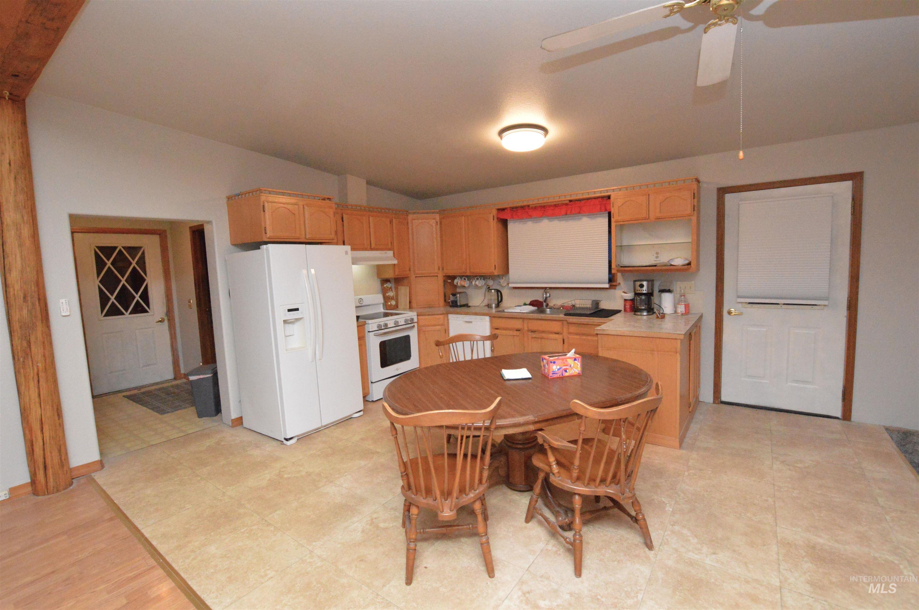 510 E Main St., Craigmont, Idaho 83523, 2 Bedrooms, 2 Bathrooms, Residential For Sale, Price $299,000, 98973703