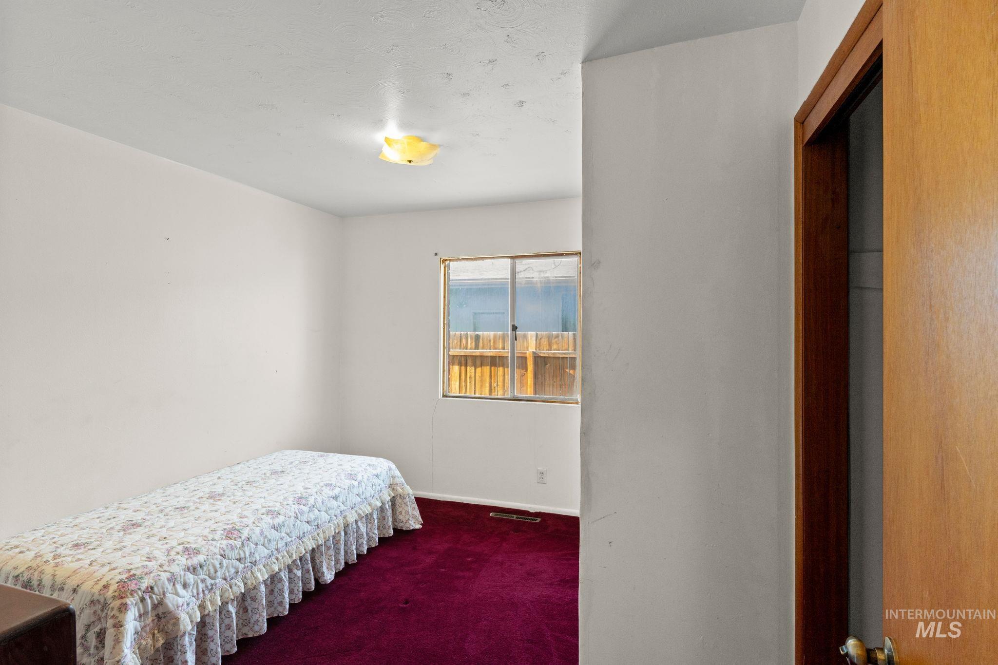 544 W Falls Ave, Twin Falls, Idaho 83301, 4 Bedrooms, 2 Bathrooms, Residential For Sale, Price $20,000,MLS 98973708