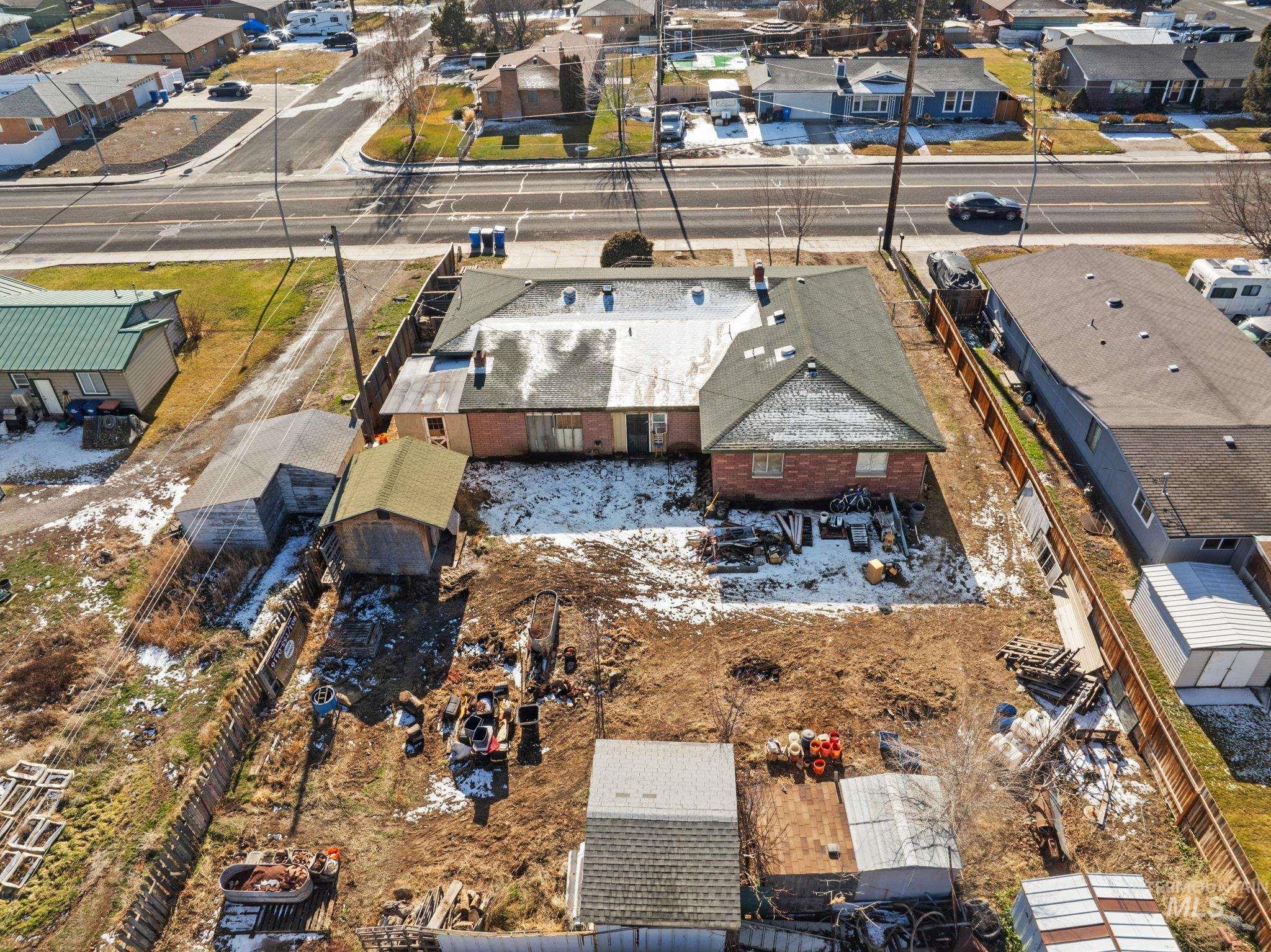 544 W Falls Ave, Twin Falls, Idaho 83301, 4 Bedrooms, 2 Bathrooms, Residential For Sale, Price $20,000,MLS 98973708