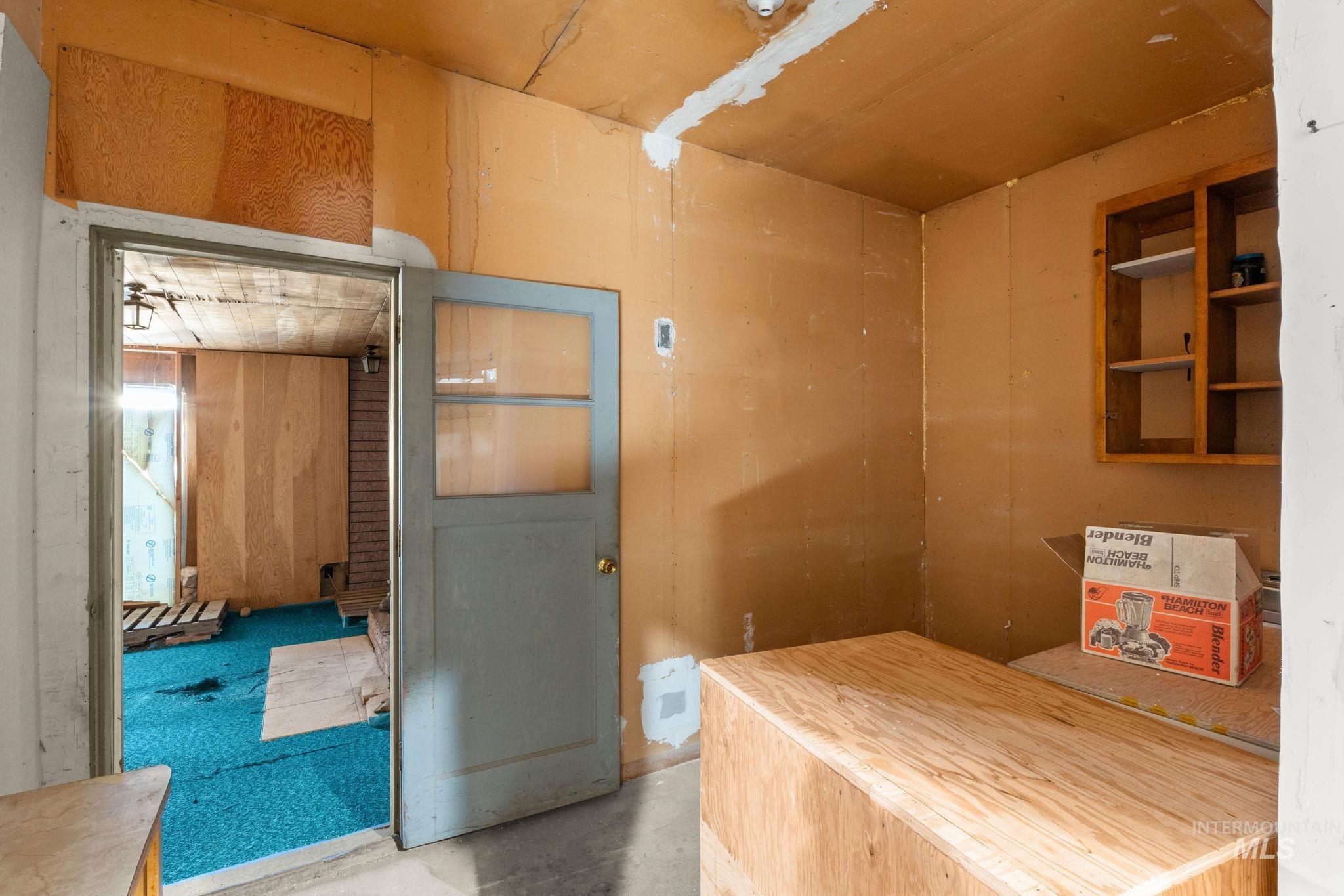 544 W Falls Ave, Twin Falls, Idaho 83301, 4 Bedrooms, 2 Bathrooms, Residential For Sale, Price $20,000,MLS 98973708