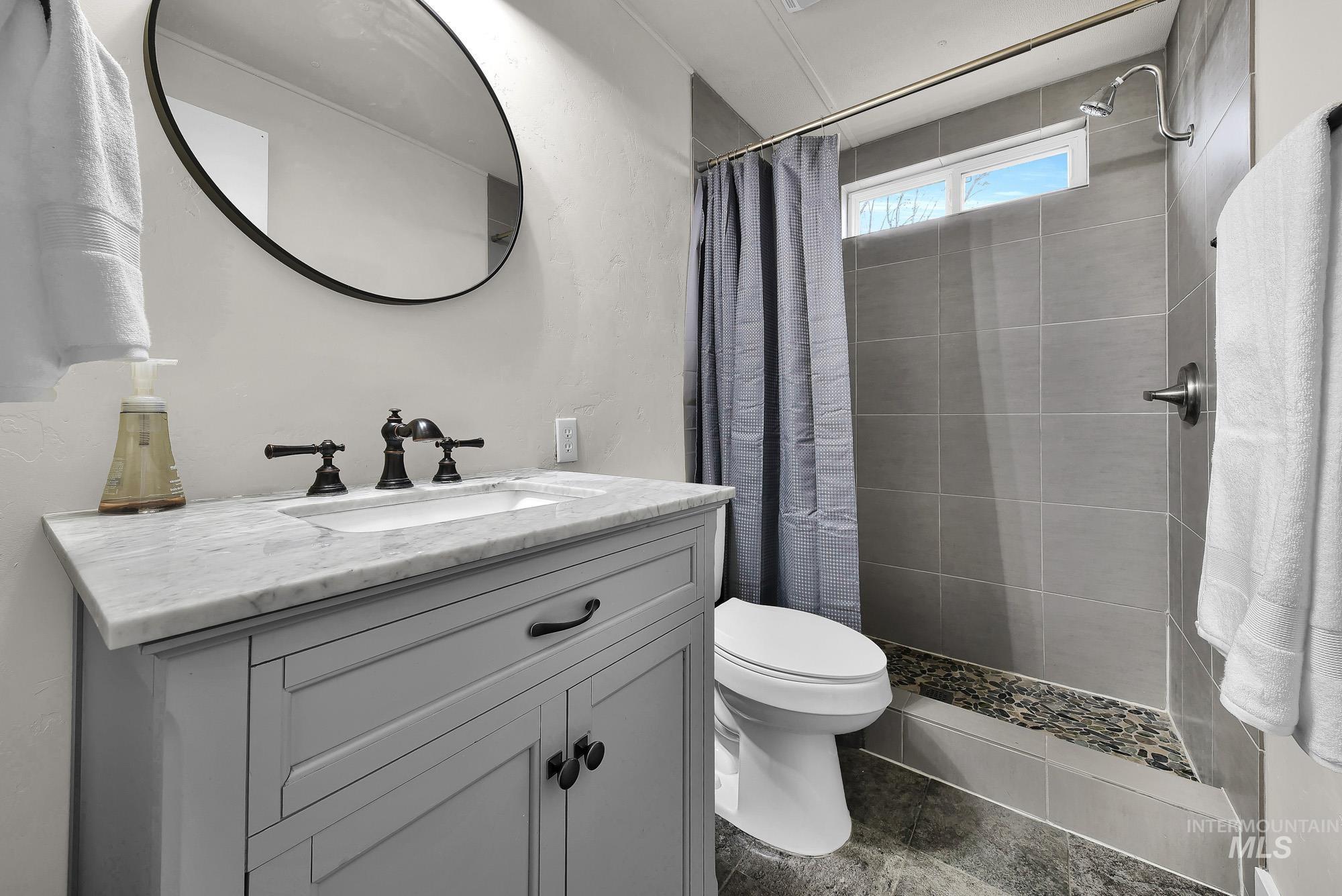 19391 Pride Ln, Caldwell, Idaho 83607, 3 Bedrooms, 2 Bathrooms, Residential For Sale, Price $419,900,MLS 98973710