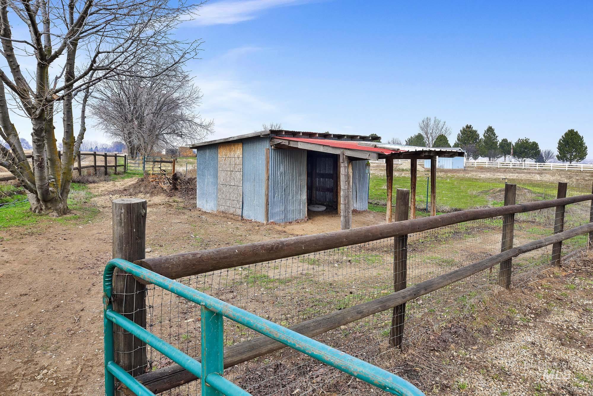 19391 Pride Ln, Caldwell, Idaho 83607, 3 Bedrooms, 2 Bathrooms, Residential For Sale, Price $419,900,MLS 98973710