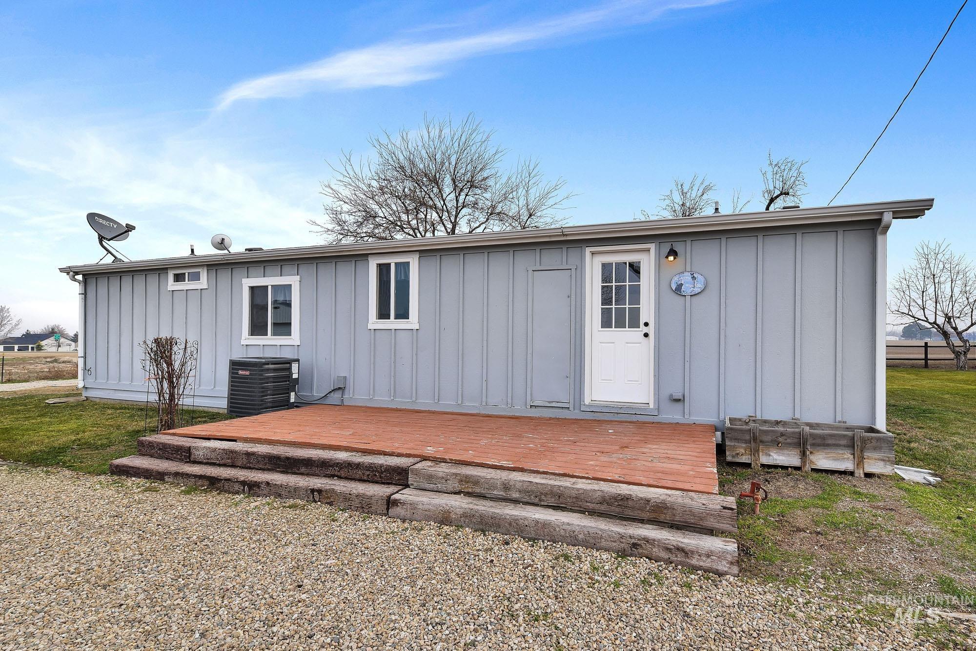 19391 Pride Ln, Caldwell, Idaho 83607, 3 Bedrooms, 2 Bathrooms, Residential For Sale, Price $419,900,MLS 98973710