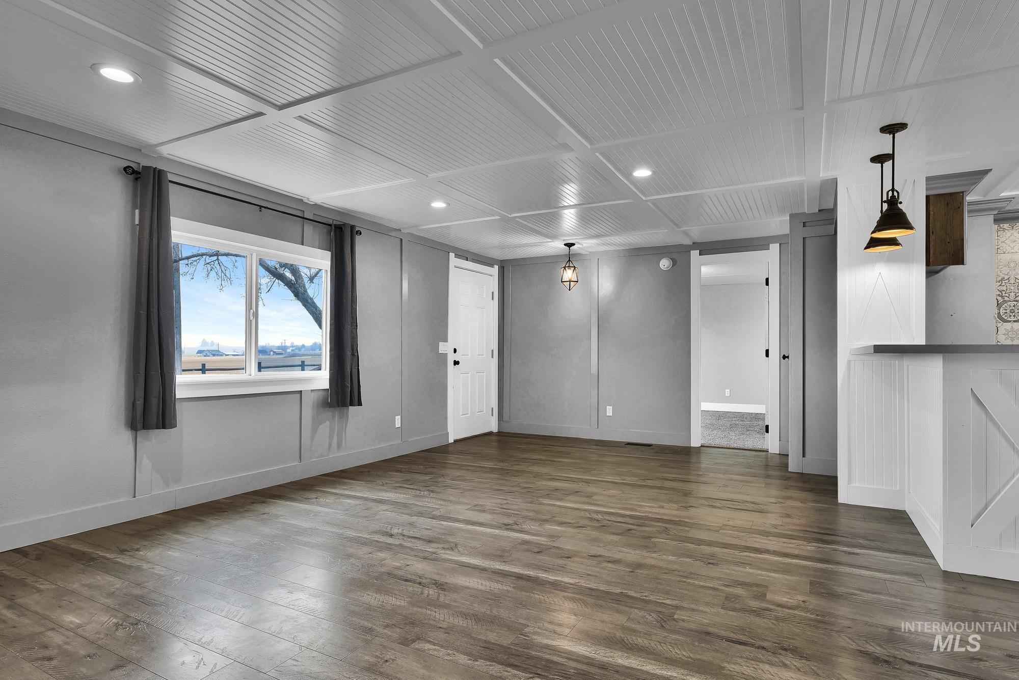 19391 Pride Ln, Caldwell, Idaho 83607, 3 Bedrooms, 2 Bathrooms, Residential For Sale, Price $419,900,MLS 98973710