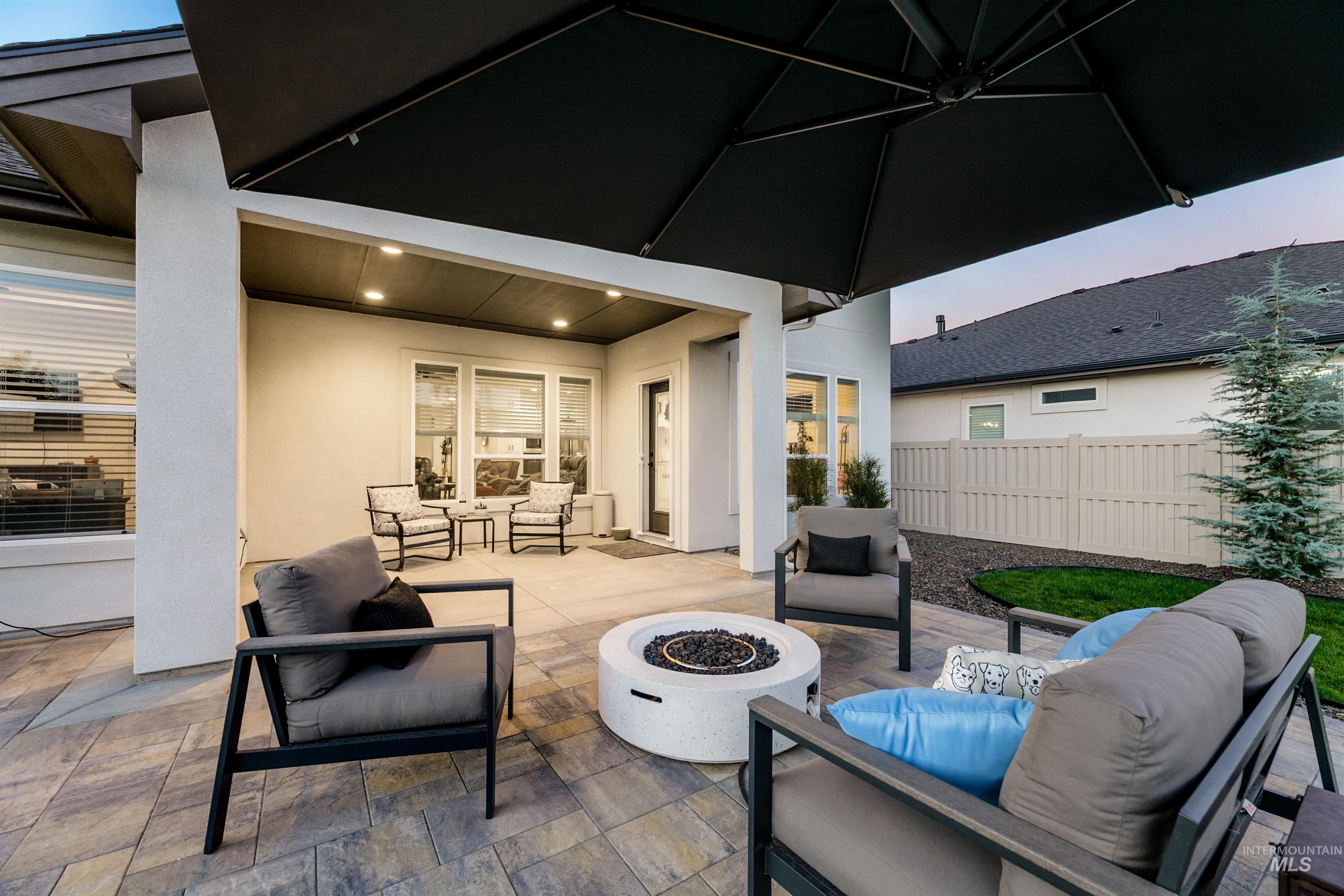 4201 E Grayson Dr., Meridian, Idaho 83642, 5 Bedrooms, 3 Bathrooms, Residential For Sale, Price $775,000,MLS 98973712