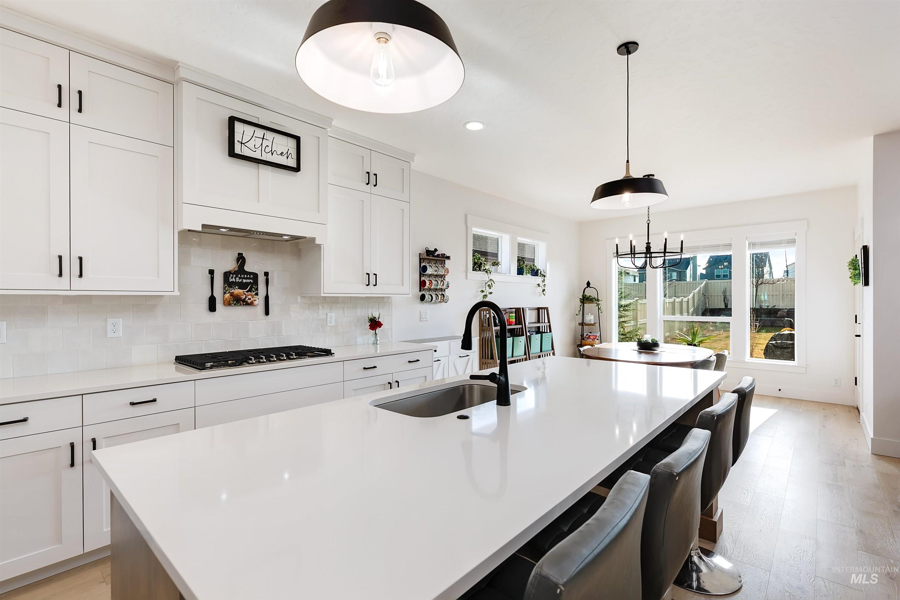 4201 E Grayson Dr., Meridian, Idaho 83642, 5 Bedrooms, 3 Bathrooms, Residential For Sale, Price $775,000,MLS 98973712