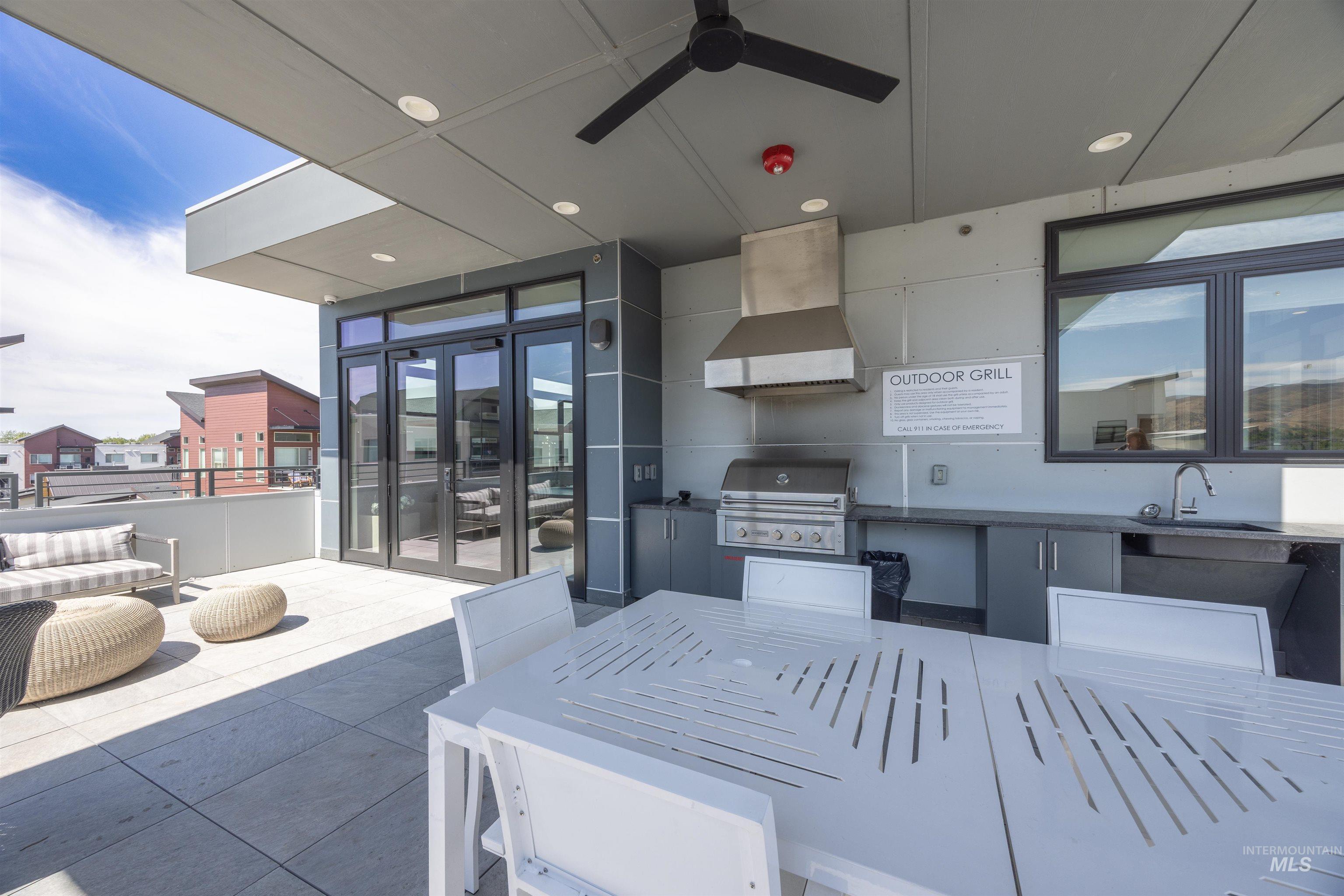 3850 E Haystack St., Boise, Idaho 83716-5885, 2 Bedrooms, 2 Bathrooms, Residential For Sale, Price $429,900, 98973713