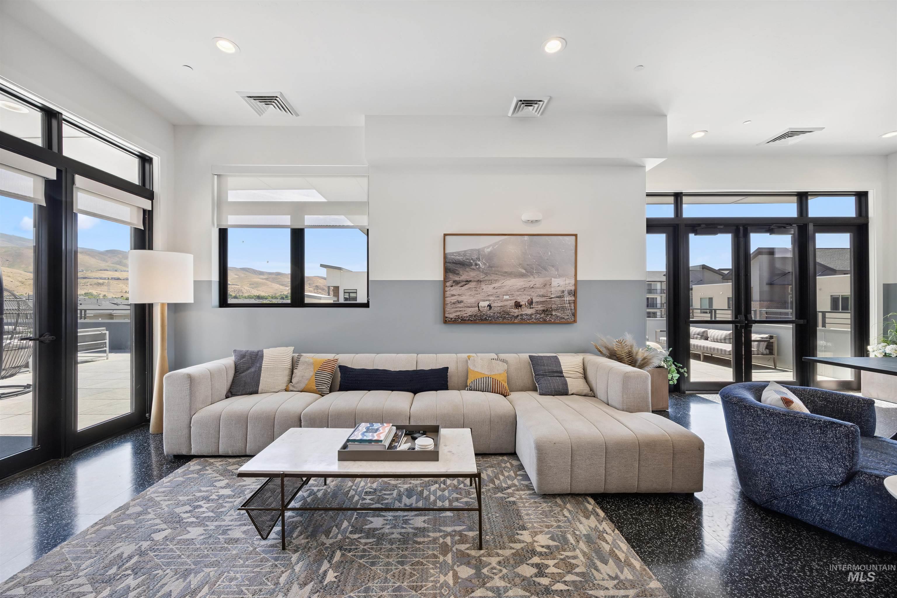 3850 E Haystack St., Boise, Idaho 83716-5885, 2 Bedrooms, 2 Bathrooms, Residential For Sale, Price $429,900, 98973713