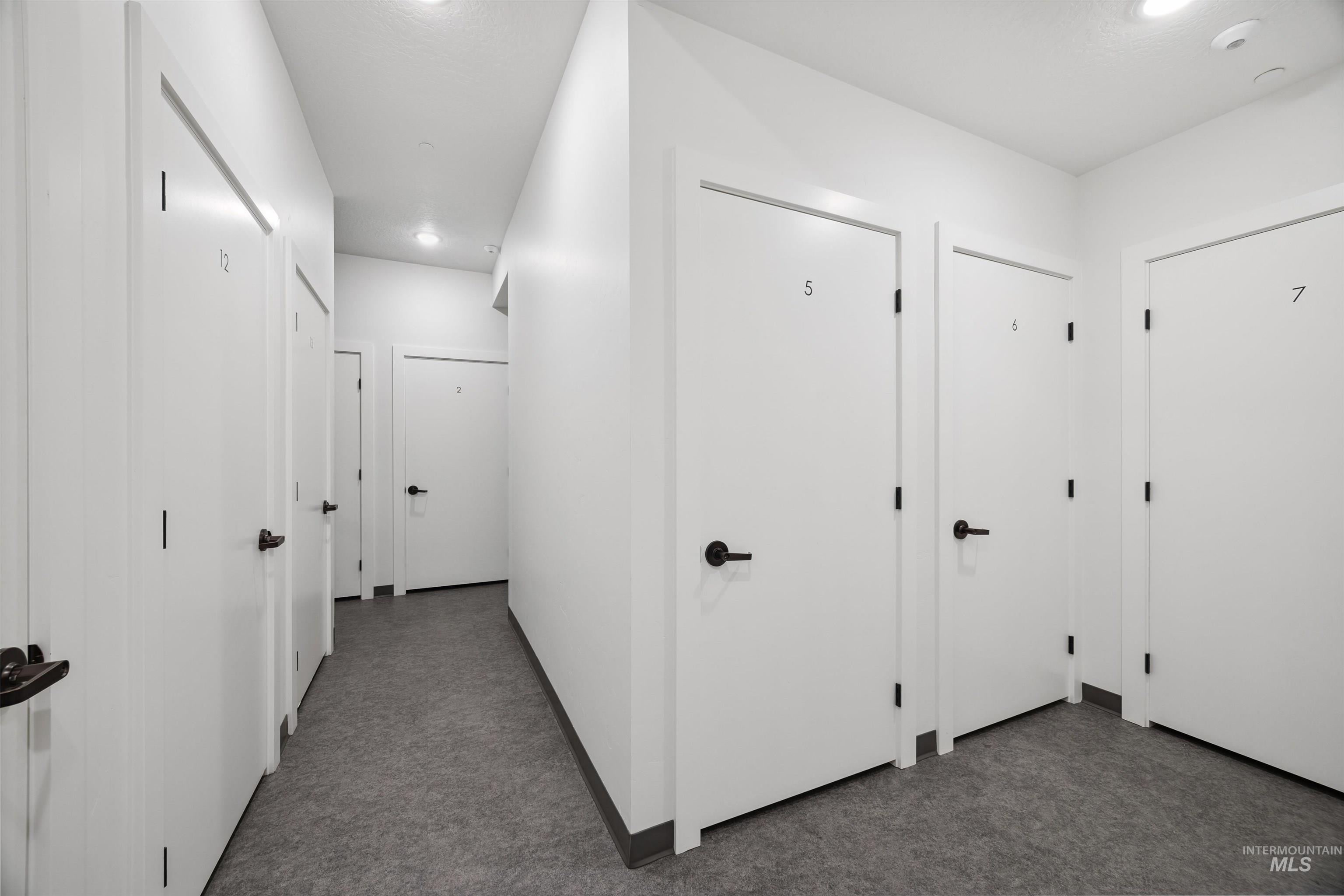 3850 E Haystack St., Boise, Idaho 83716-5885, 2 Bedrooms, 2 Bathrooms, Residential For Sale, Price $429,900, 98973713