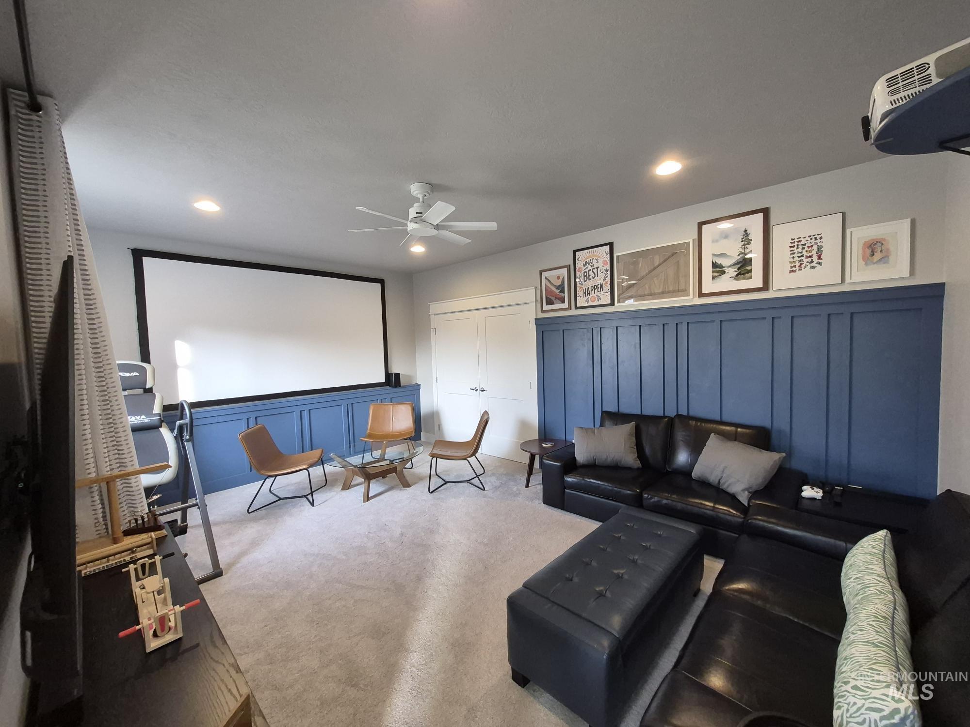 11513 W Soaring Hawk st., Star, Idaho 83669, 5 Bedrooms, 3.5 Bathrooms, Residential For Sale, Price $749,000,MLS 98973716