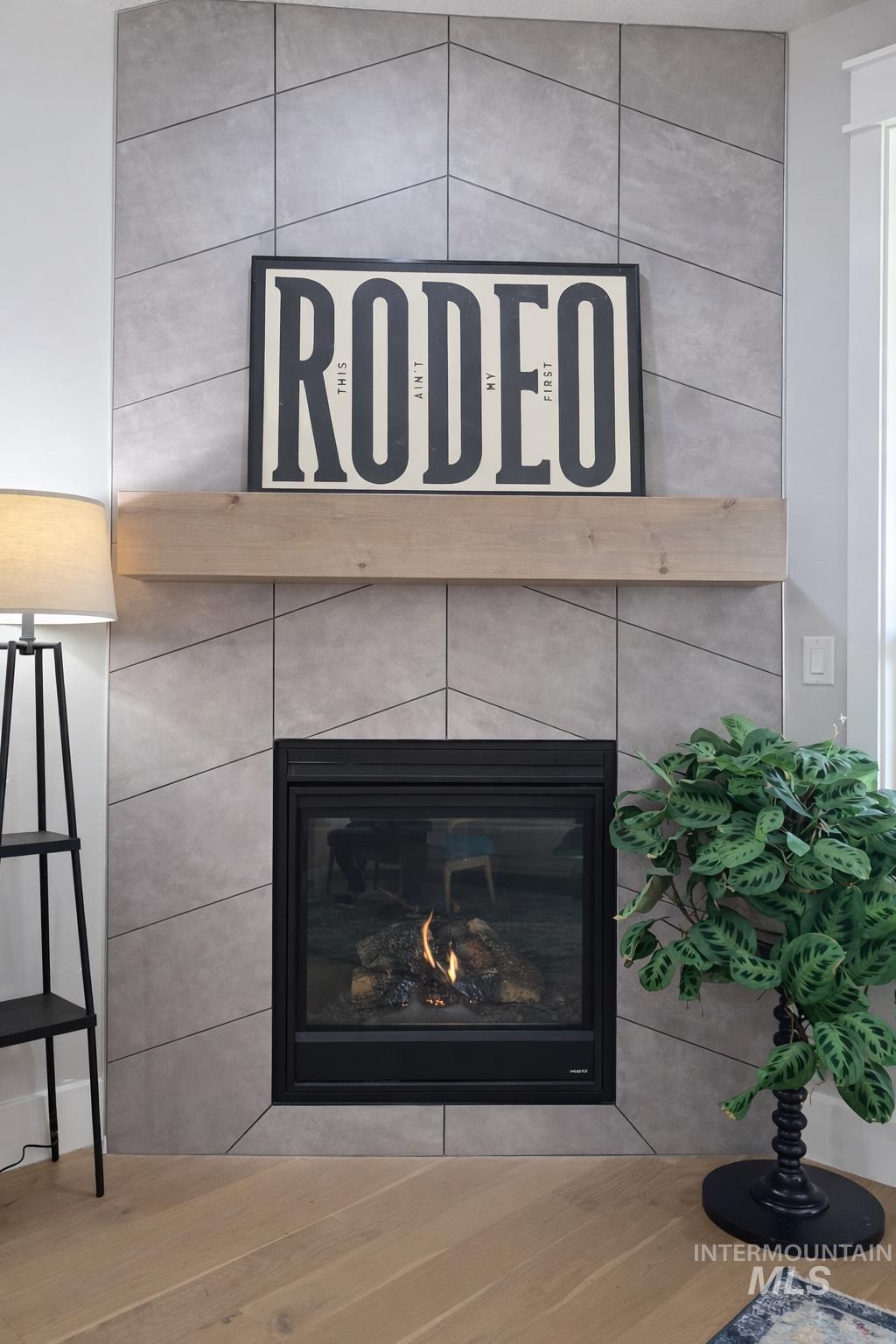 11513 W Soaring Hawk st., Star, Idaho 83669, 5 Bedrooms, 3.5 Bathrooms, Residential For Sale, Price $749,000,MLS 98973716