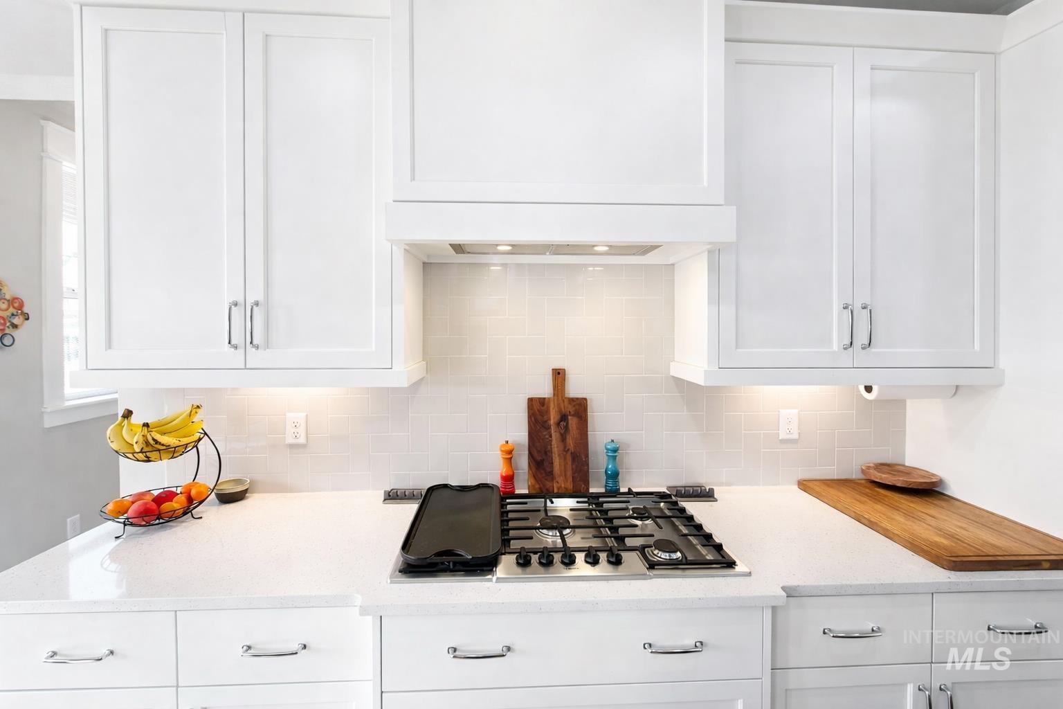 11513 W Soaring Hawk st., Star, Idaho 83669, 5 Bedrooms, 3.5 Bathrooms, Residential For Sale, Price $749,000,MLS 98973716