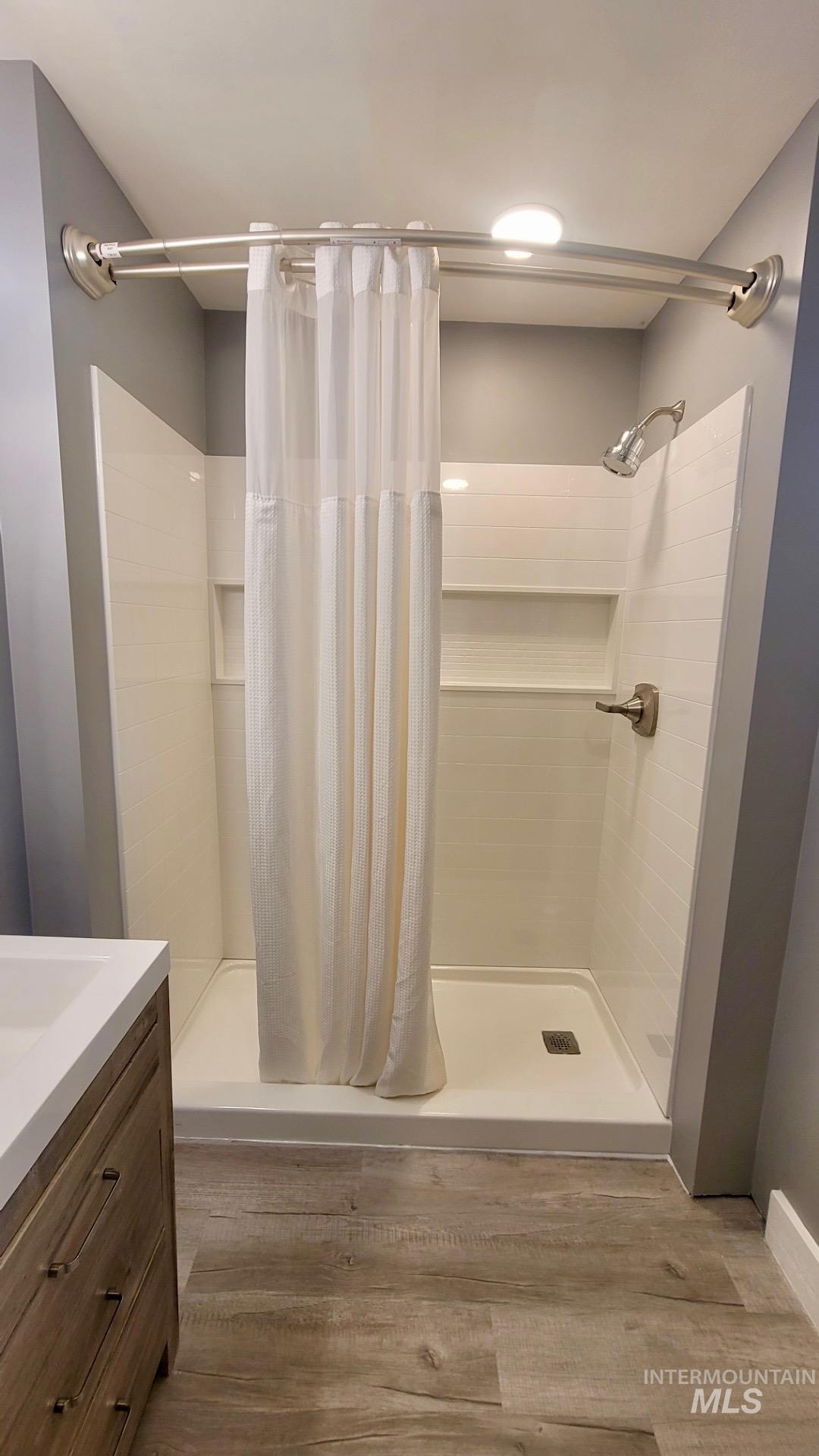 186 Phillips Creek Lane, Fairfield, Idaho 83327, 3 Bedrooms, 2 Bathrooms, Residential For Sale, Price $499,900, 98973719