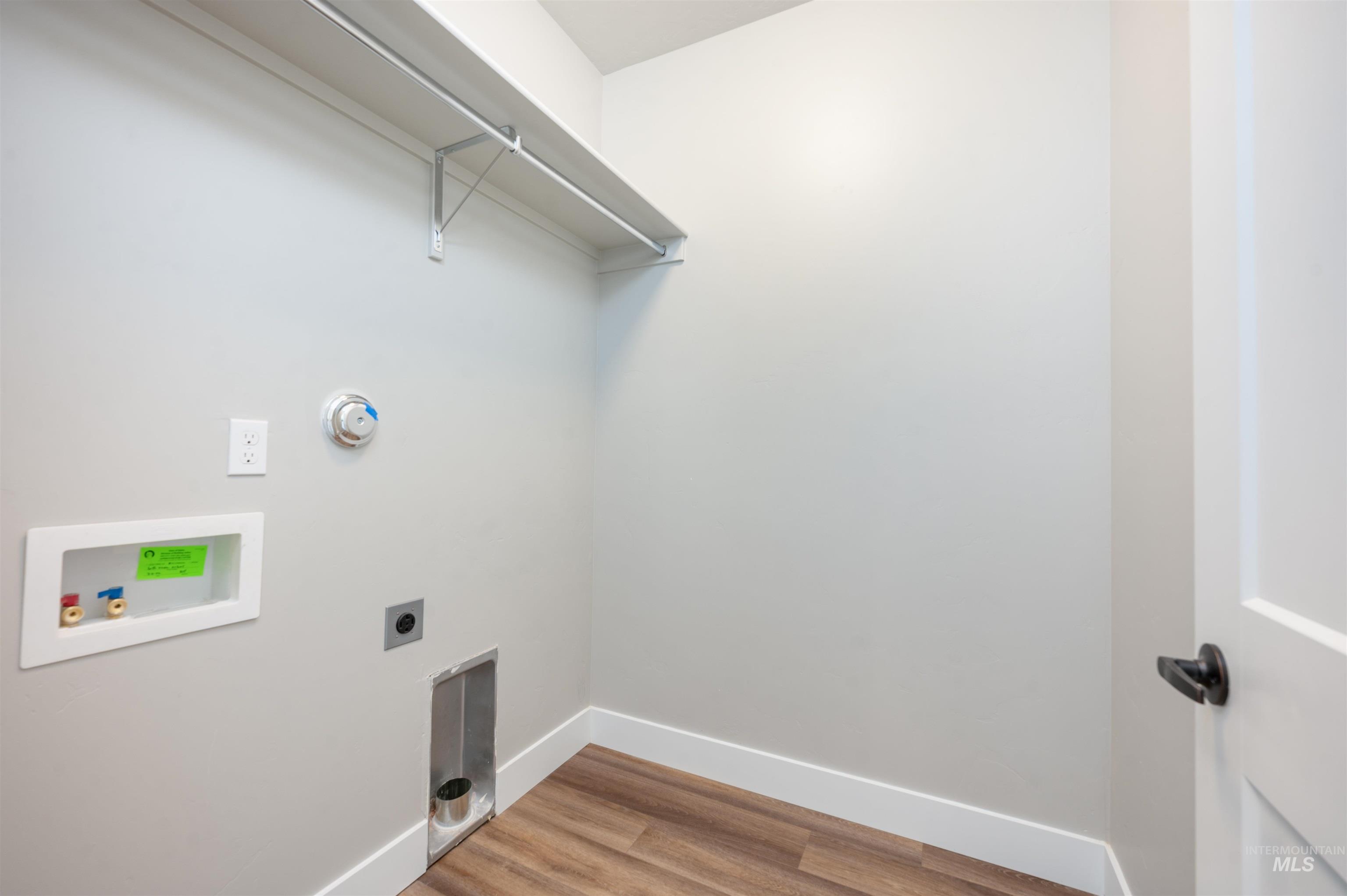 TBD Fallen Leaf Ave, New Plymouth, Idaho 83655, 3 Bedrooms, 2 Bathrooms, Residential For Sale, Price $374,000,MLS 98973721