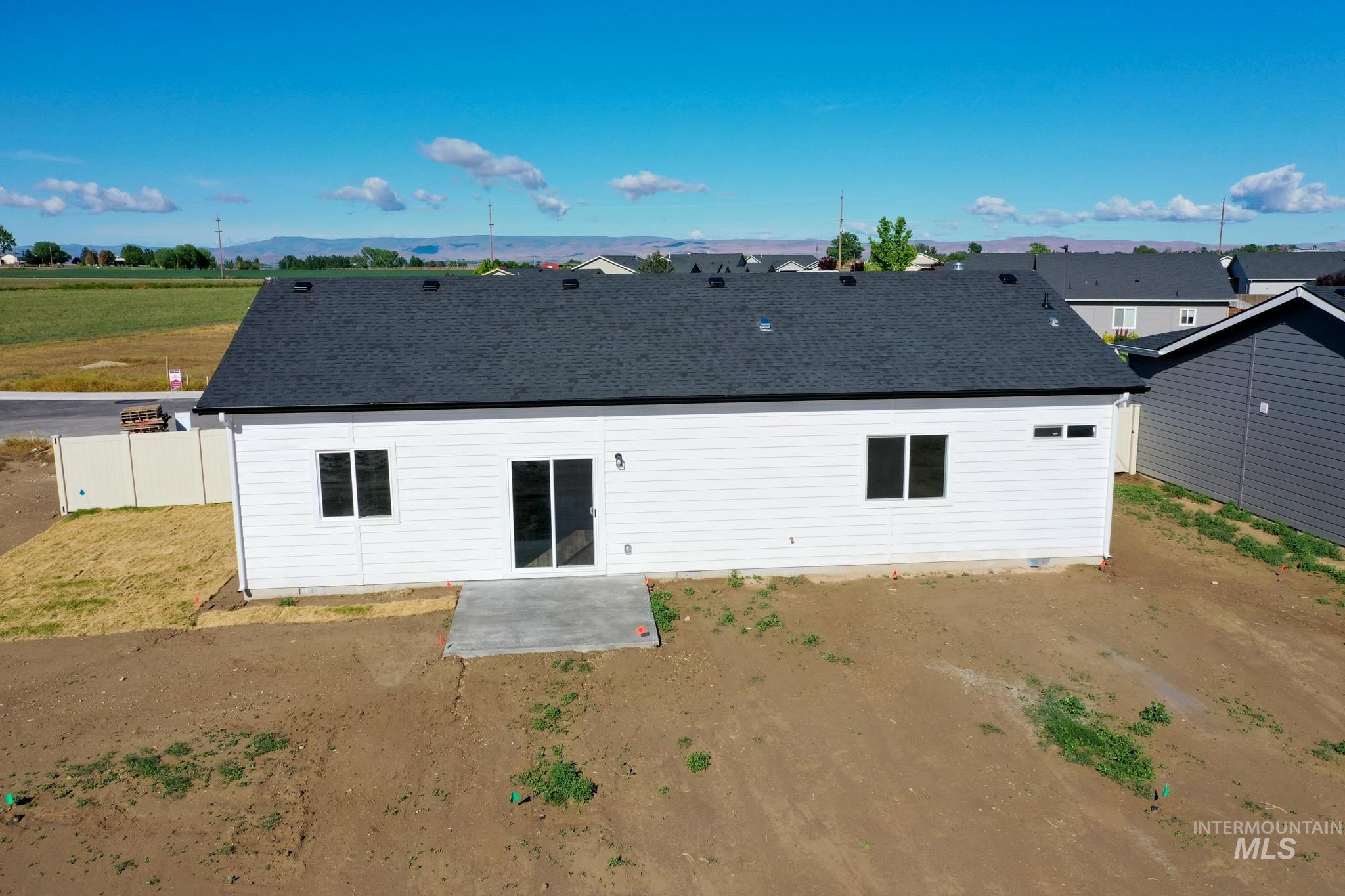 TBD Fallen Leaf Ave, New Plymouth, Idaho 83655, 3 Bedrooms, 2 Bathrooms, Residential For Sale, Price $374,000,MLS 98973721