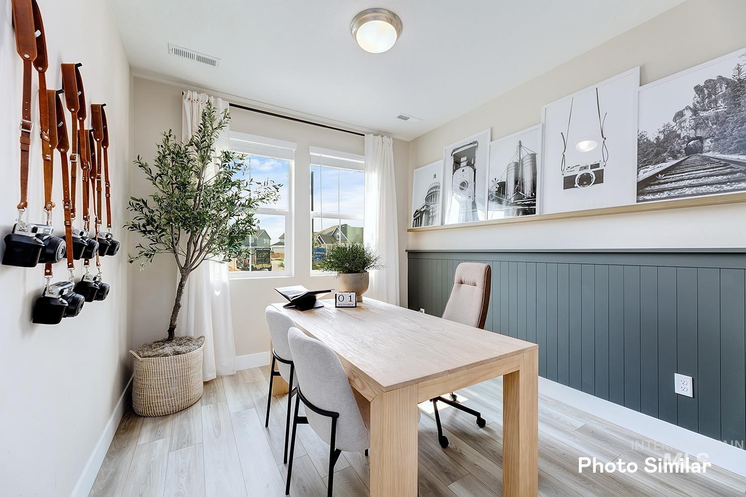 6947 N Daisy Teal Ave, Meridian, Idaho 83646, 4 Bedrooms, 3 Bathrooms, Residential For Sale, Price $554,900, 98973722