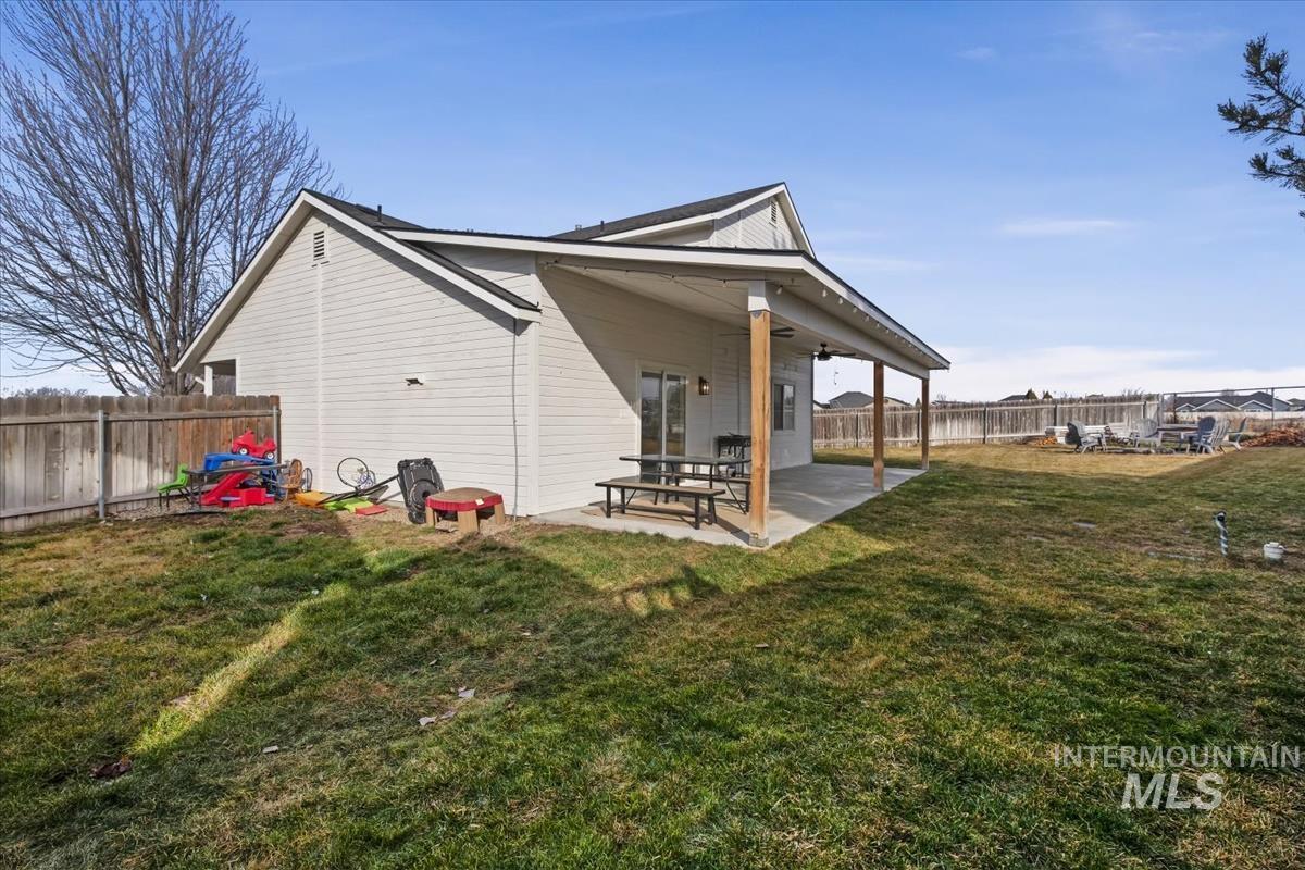 6262 E Lemhi Ct, Nampa, Idaho 83687, 3 Bedrooms, 2.5 Bathrooms, Residential For Sale, Price $390,000,MLS 98973725