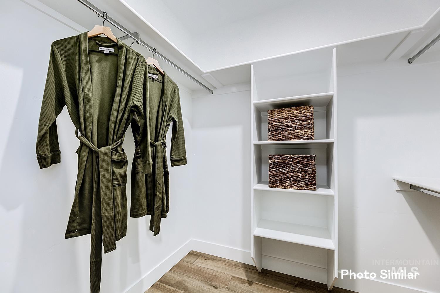 7027 N Daisy Teal Ave, Meridian, Idaho 83646, 4 Bedrooms, 3 Bathrooms, Residential For Sale, Price $567,900, 98973726