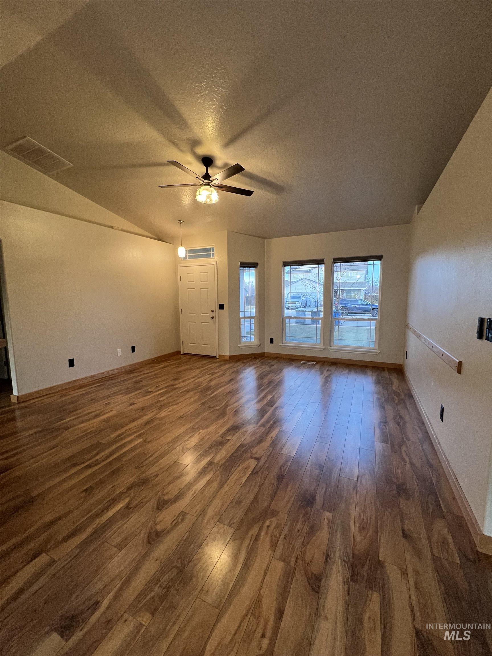 3825 E Clear Springs Dr, Nampa, Idaho 83686, 3 Bedrooms, 2 Bathrooms, Residential For Sale, Price $349,900,MLS 98973728