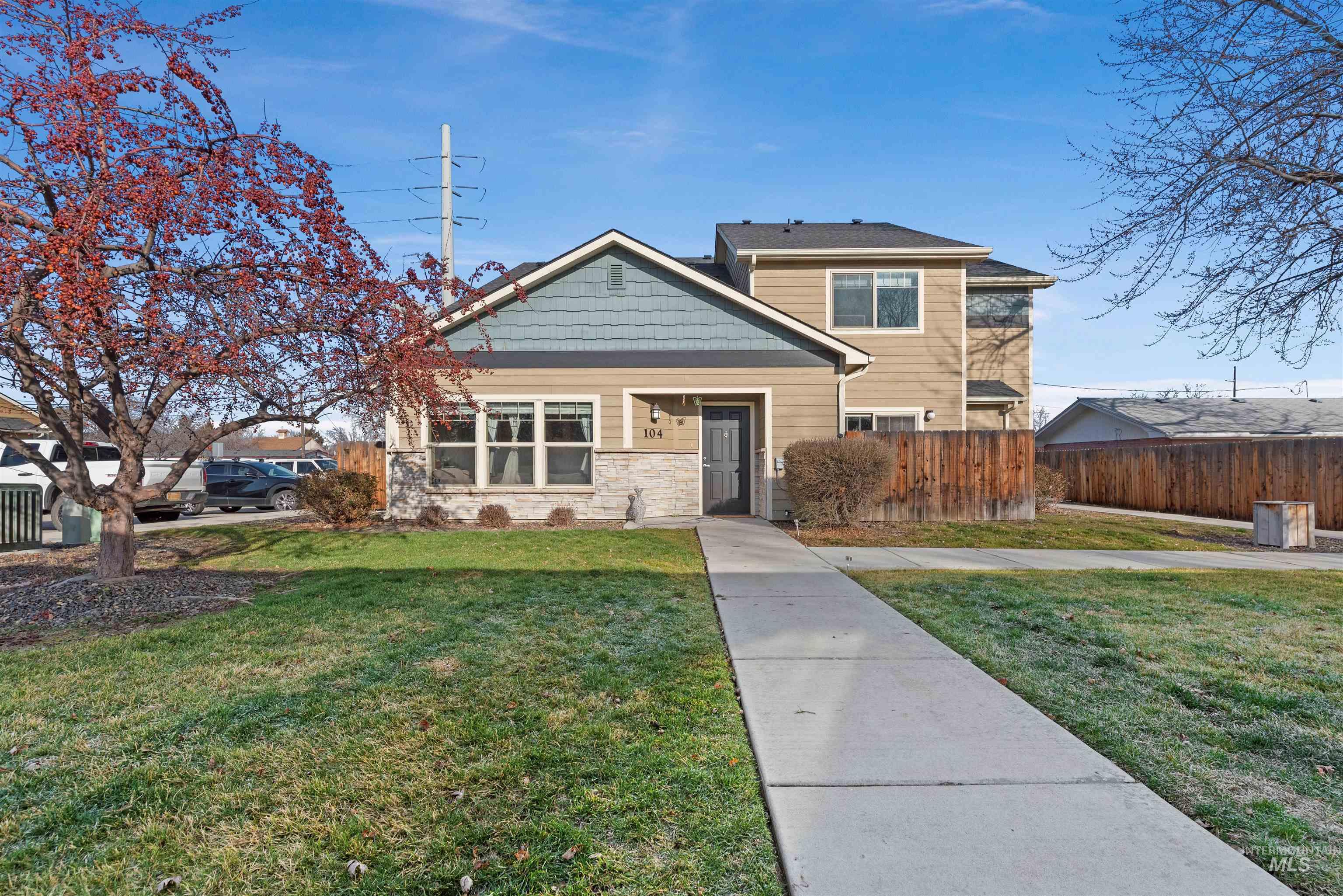 9107 Ustick Rd, Boise, Idaho 83705, 2 Bedrooms, 2 Bathrooms, Residential Income For Sale, Price $1,000,000,MLS 98973731