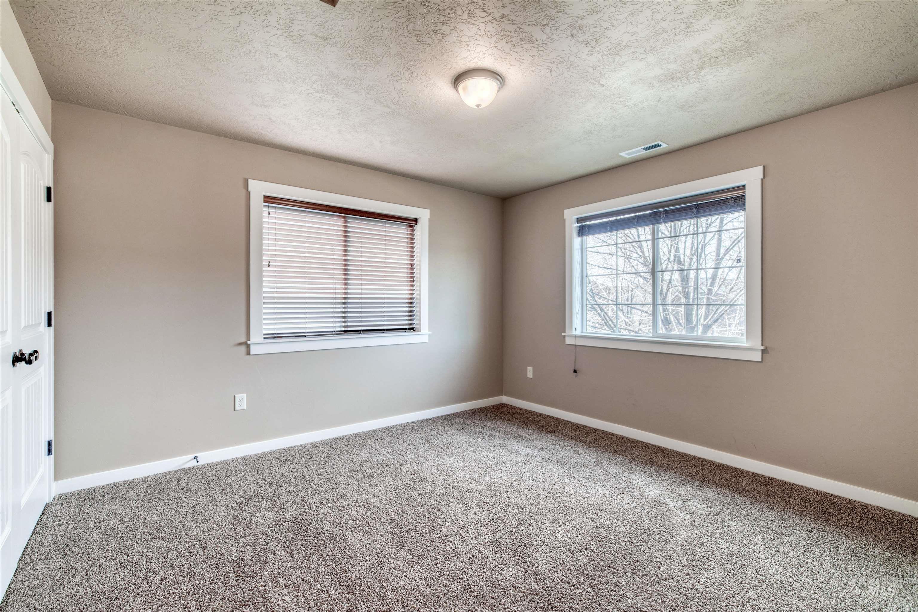 4470 S Axiom Ave, Boise, Idaho 83716, 3 Bedrooms, 2.5 Bathrooms, Residential For Sale, Price $559,900, 98973733