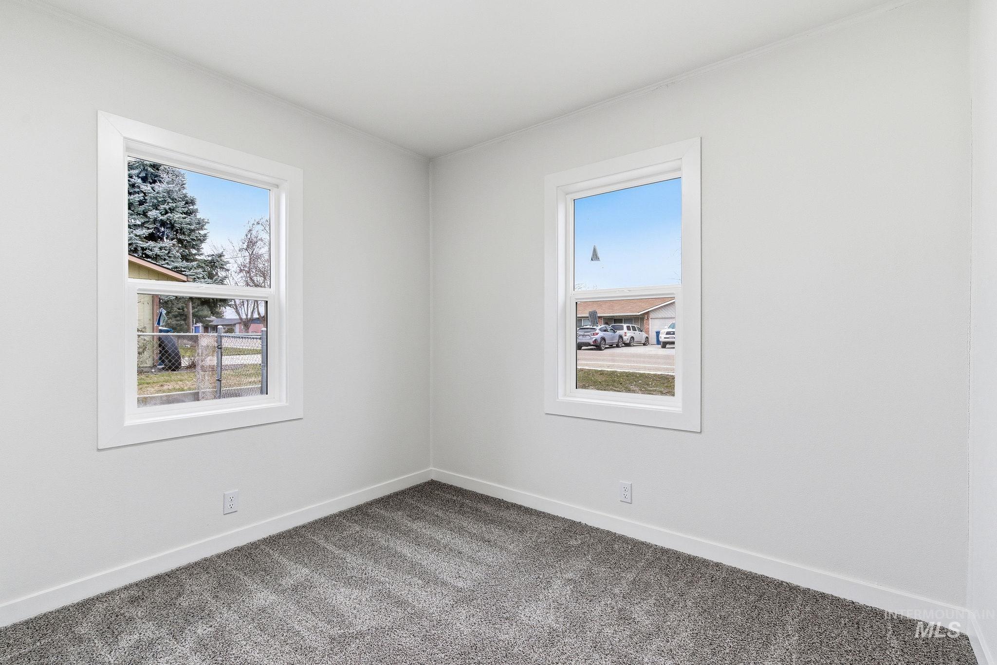 2314 Hillcrest, Caldwell, Idaho 83605, 3 Bedrooms, 1 Bathroom, Residential For Sale, Price $339,000,MLS 98973734