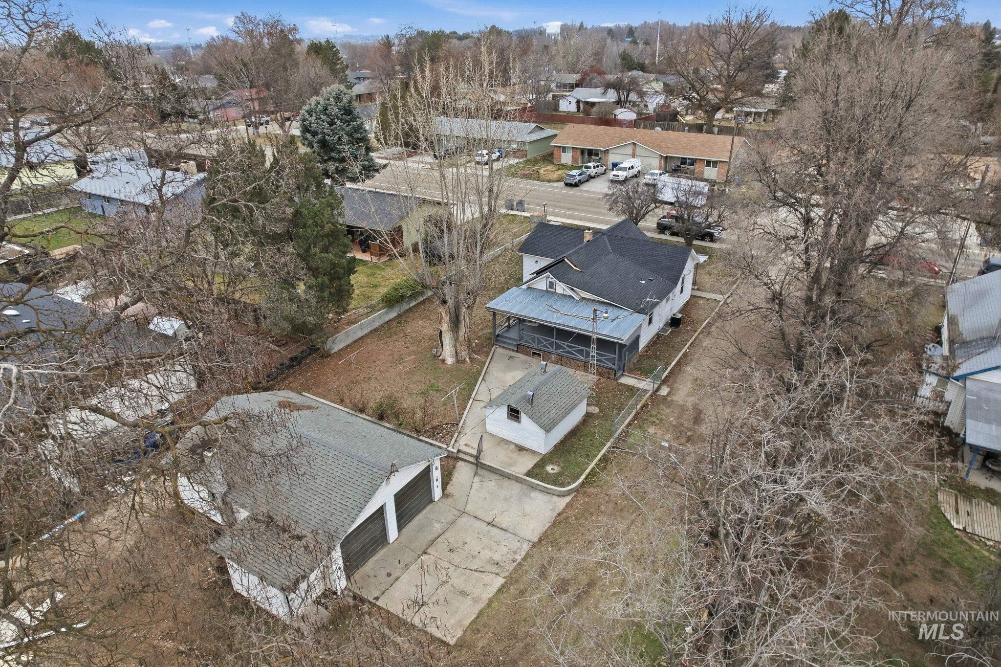 2314 Hillcrest, Caldwell, Idaho 83605, 3 Bedrooms, 1 Bathroom, Residential For Sale, Price $339,000,MLS 98973734