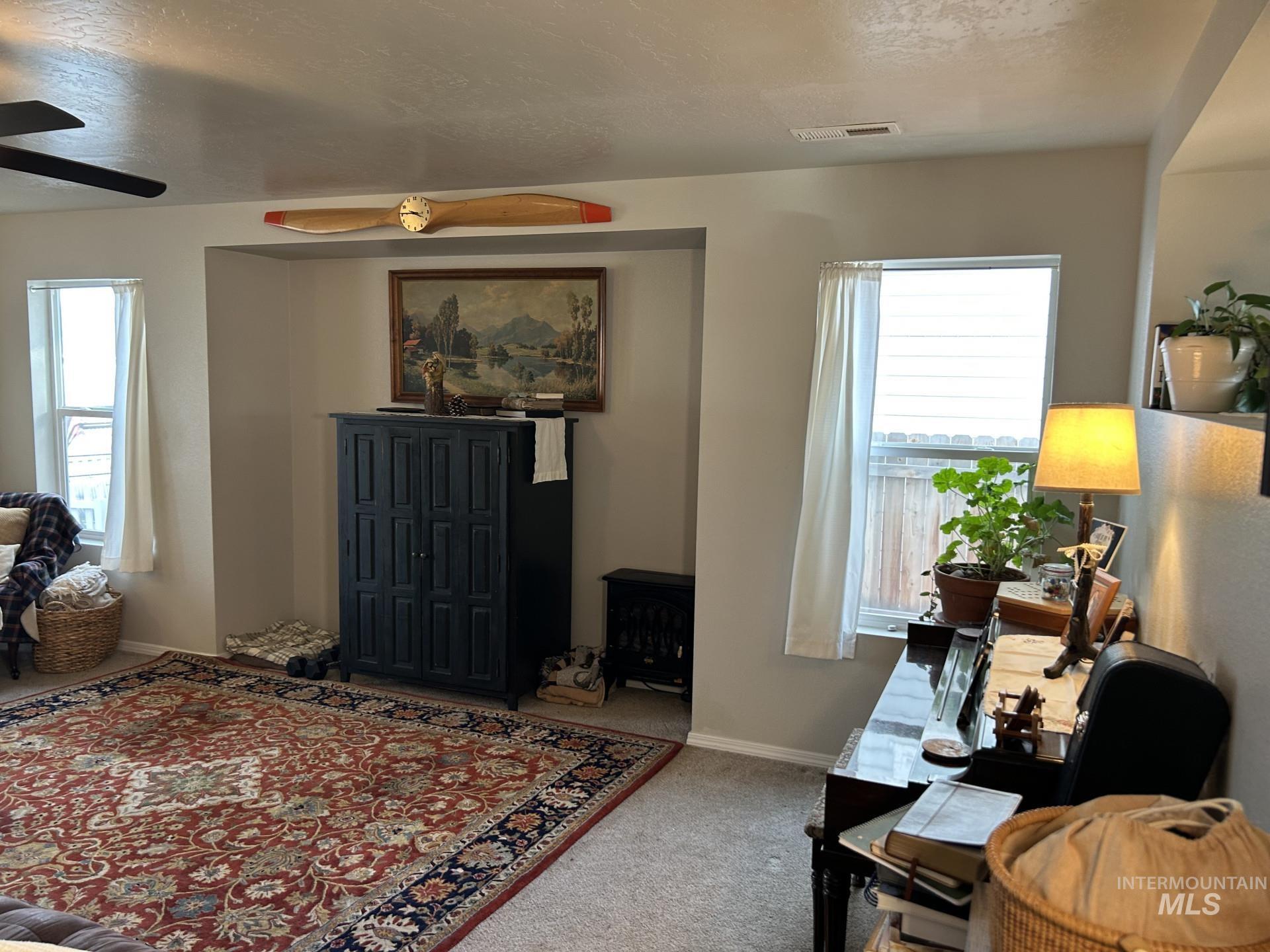 5614 Barkley Way, Caldwell, Idaho 83607, 5 Bedrooms, 2.5 Bathrooms, Residential For Sale, Price $454,700,MLS 98973735