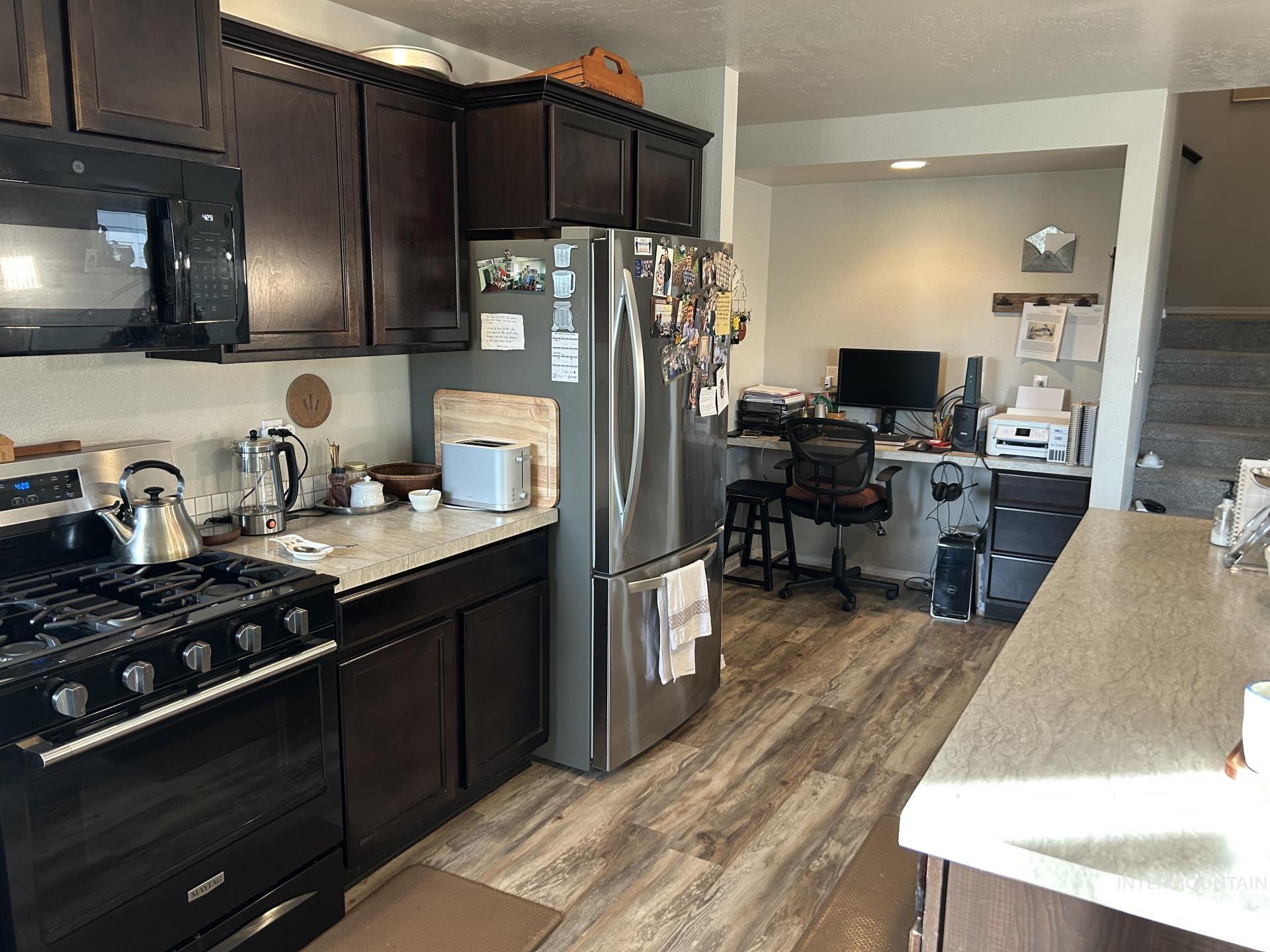 5614 Barkley Way, Caldwell, Idaho 83607, 5 Bedrooms, 2.5 Bathrooms, Residential For Sale, Price $454,700,MLS 98973735